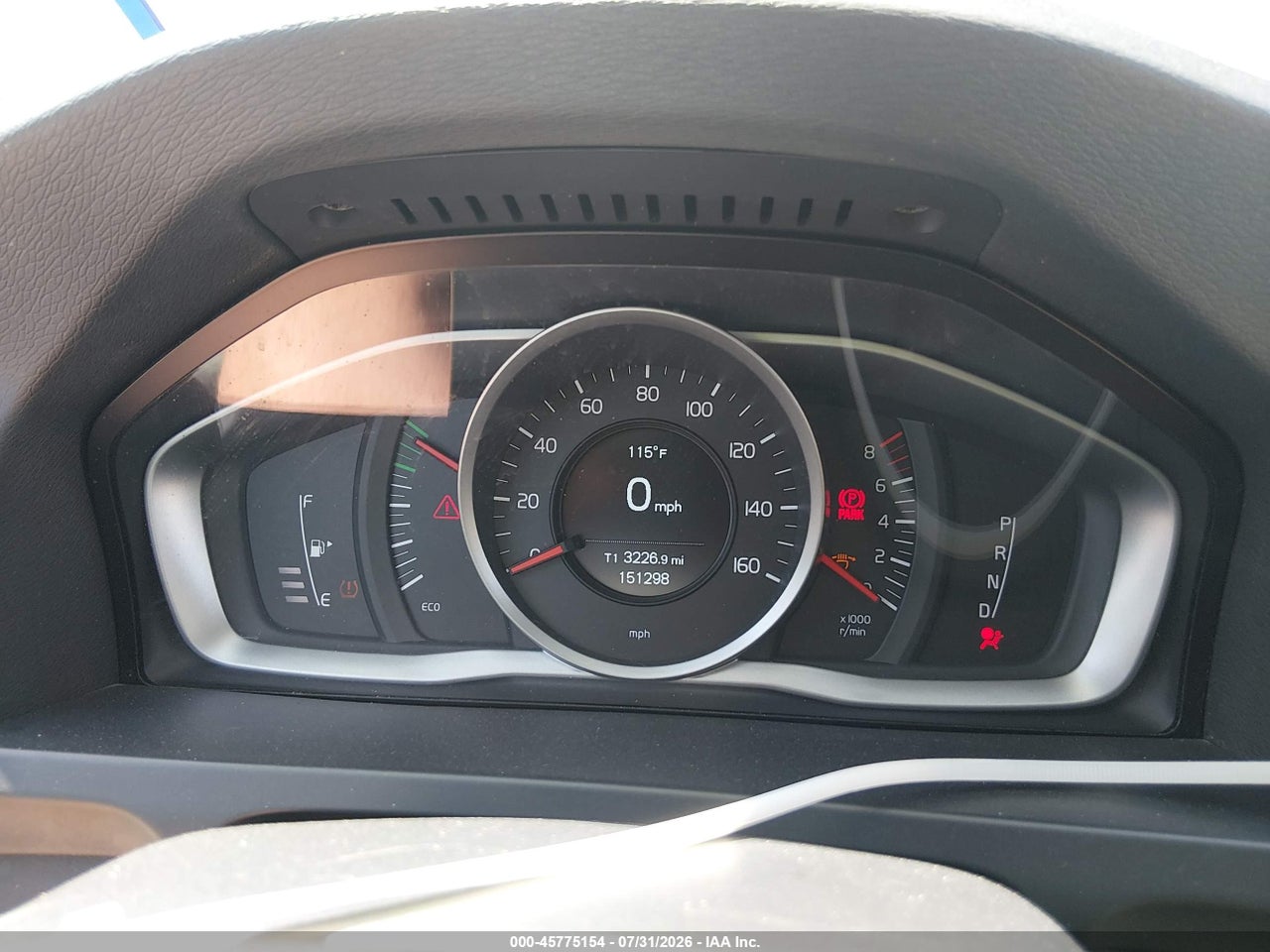 YV140MEL1J2****** · 2018 VOLVO V60 T5 DYNAMIC · 7/11