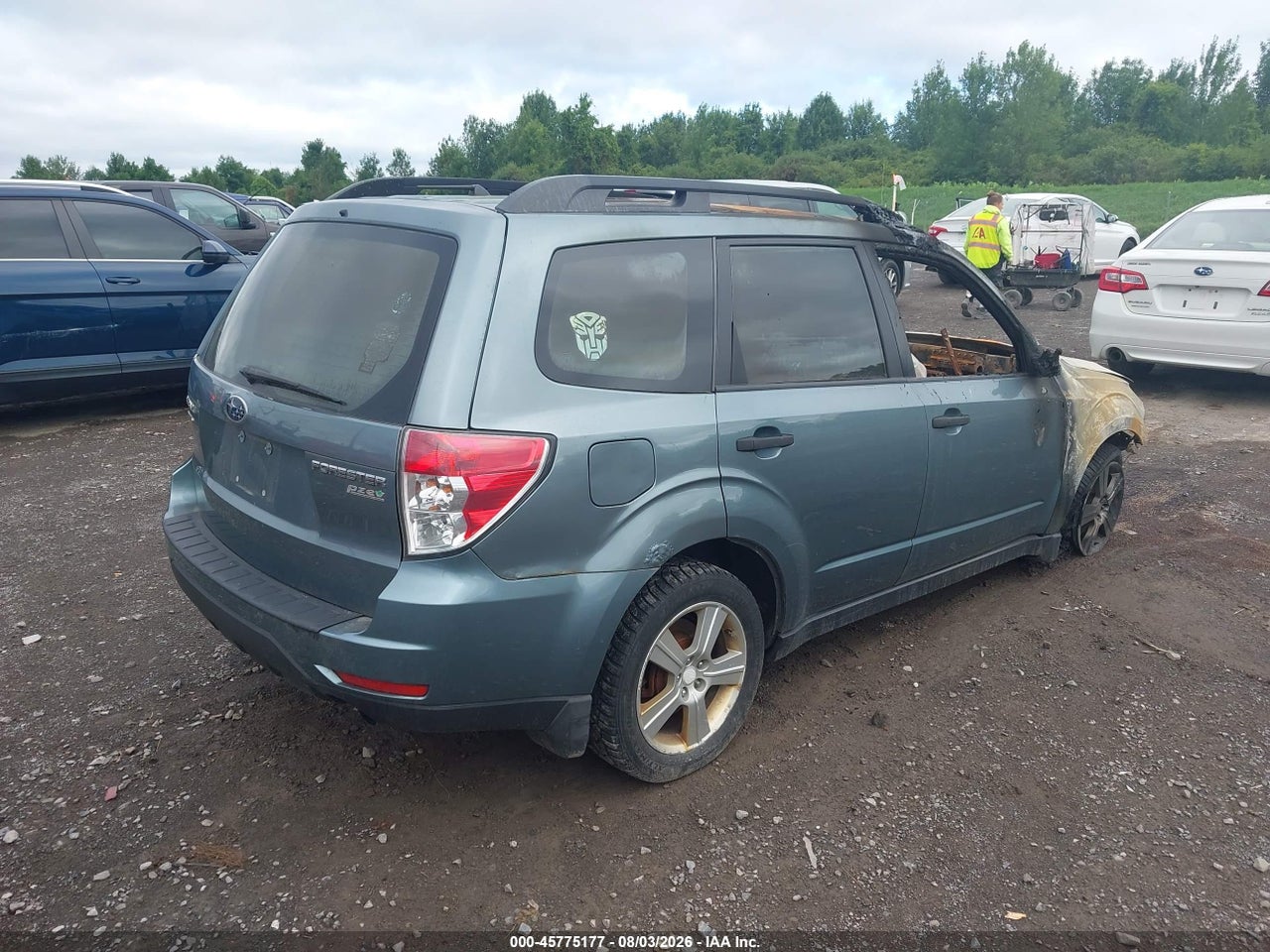 2011 SUBARU FORESTER 2.5X · 4/10
