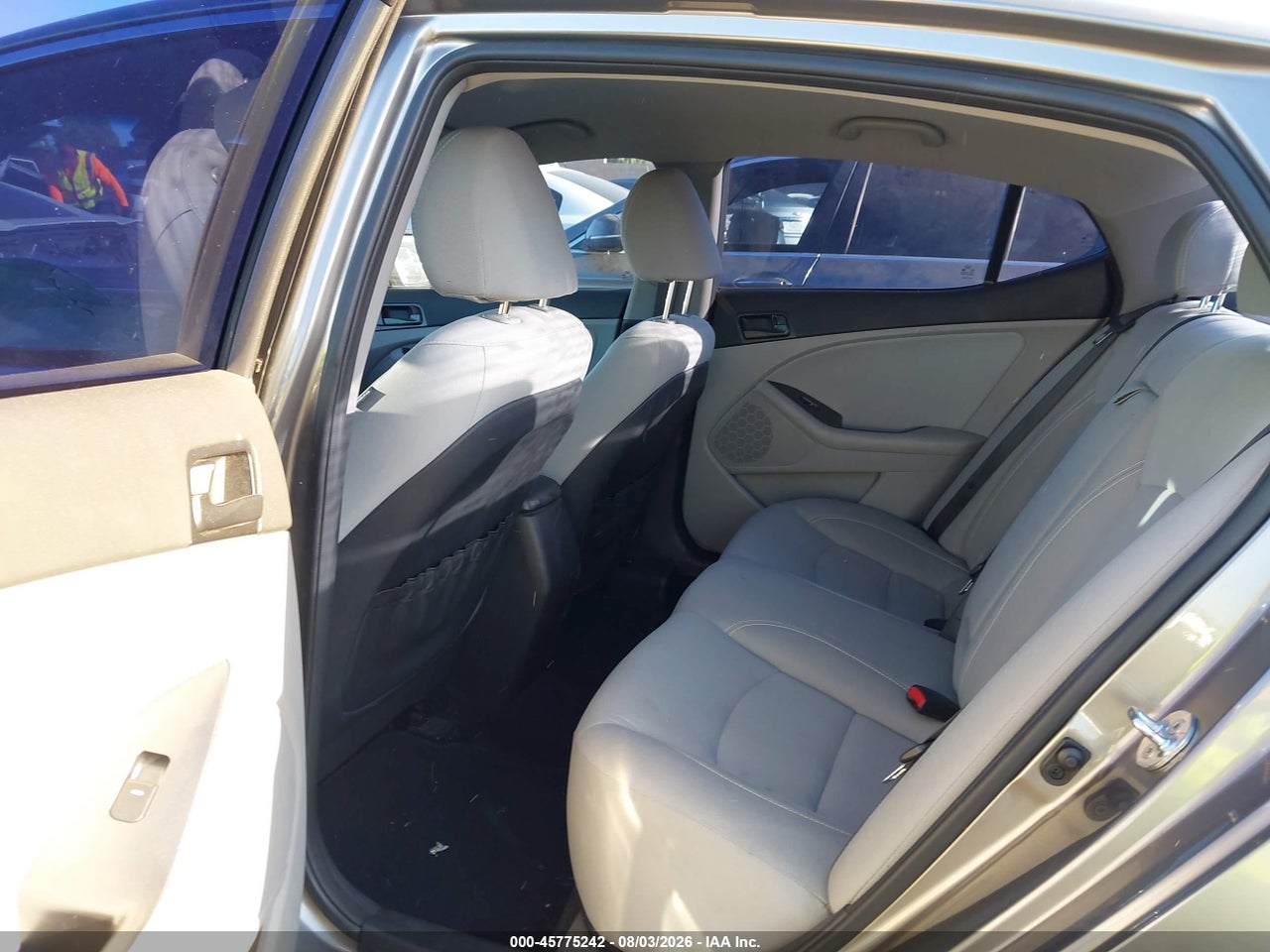 5XXGM4A71EG****** · 2014 KIA OPTIMA LX · 8/10