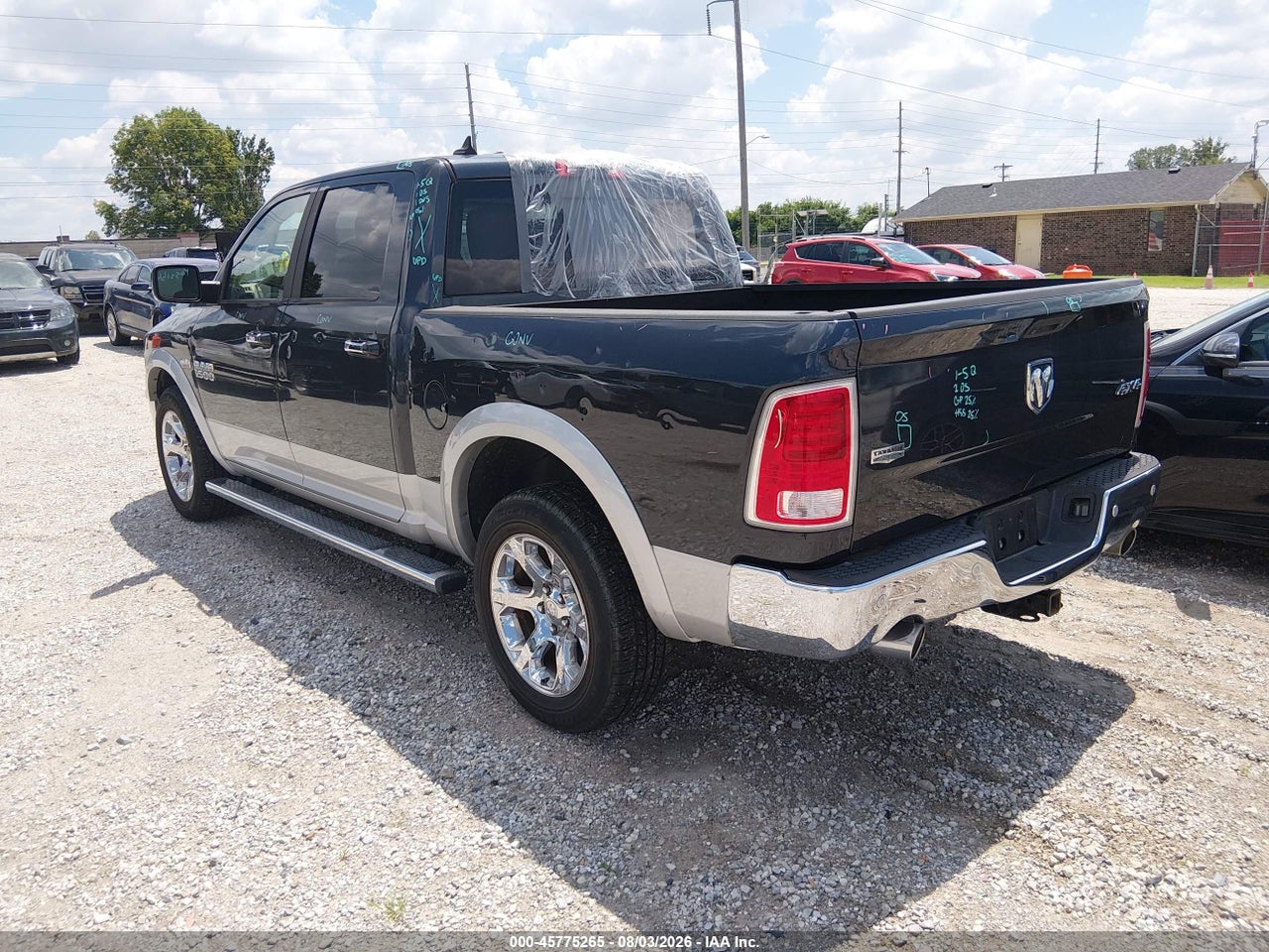 2017 RAM 1500 LARAMIE  4X4 5'7 BOX · 3/10