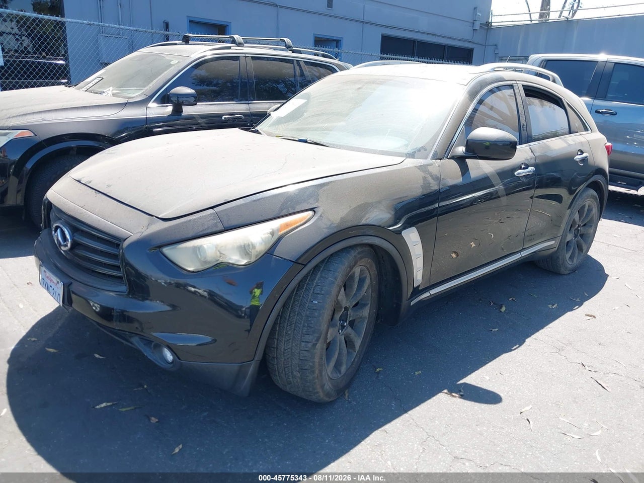2010 INFINITI FX35 · 2/11