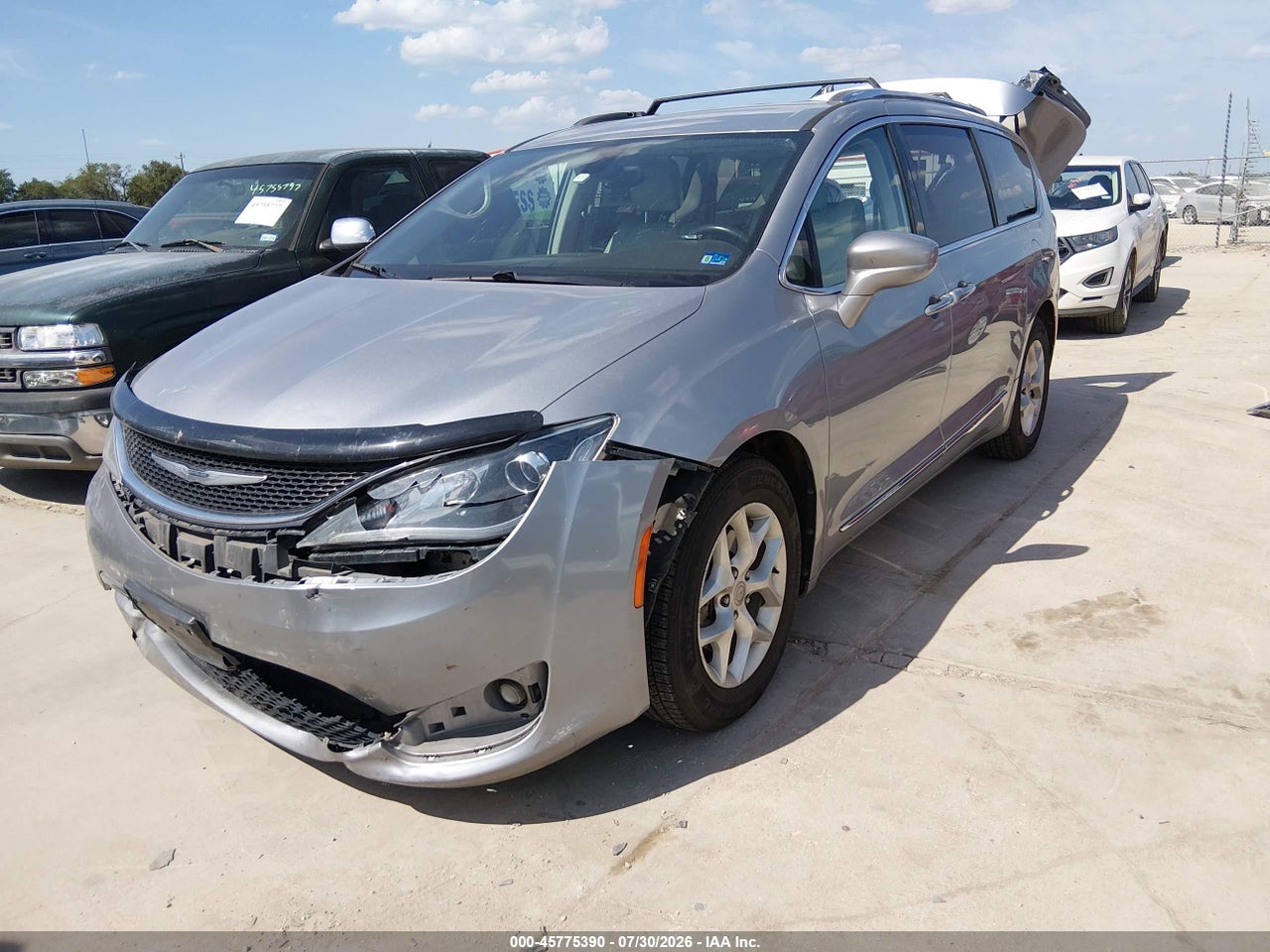 2017 CHRYSLER PACIFICA TOURING-L PLUS · 2/11
