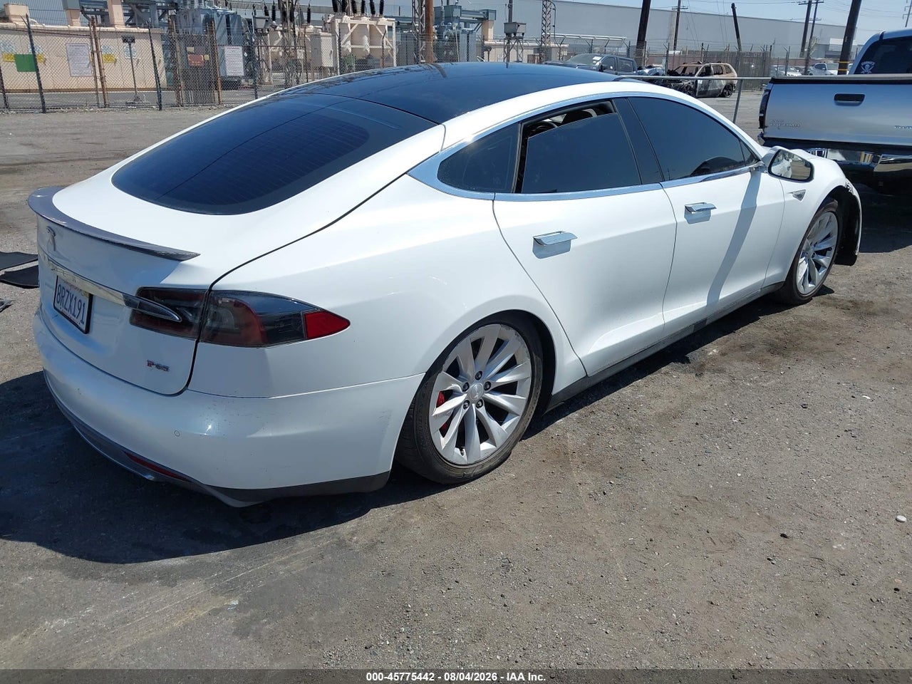 2014 TESLA MODEL S P85 · 4/9