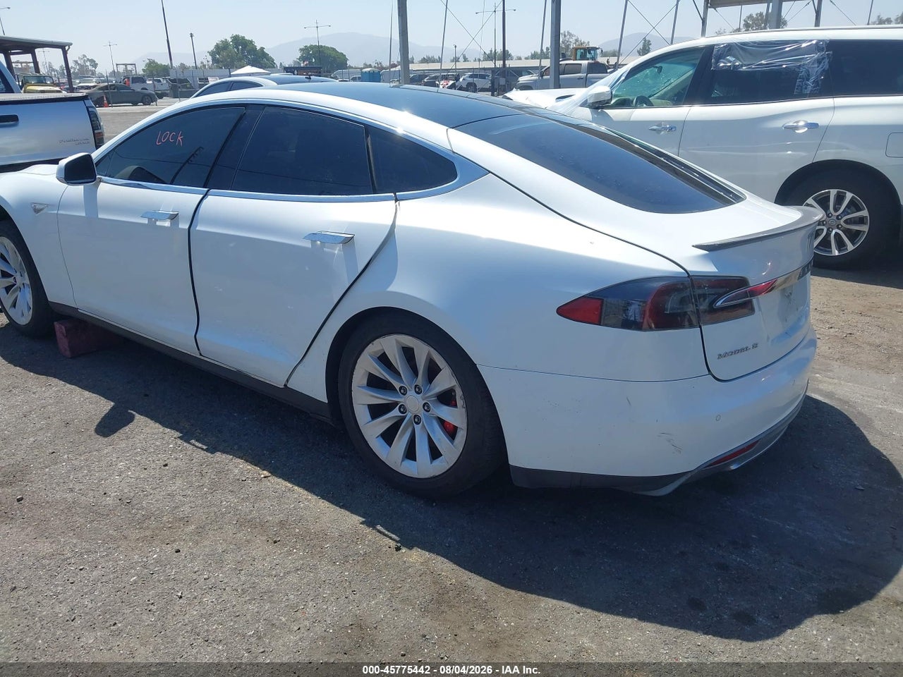 2014 TESLA MODEL S P85 · 3/9