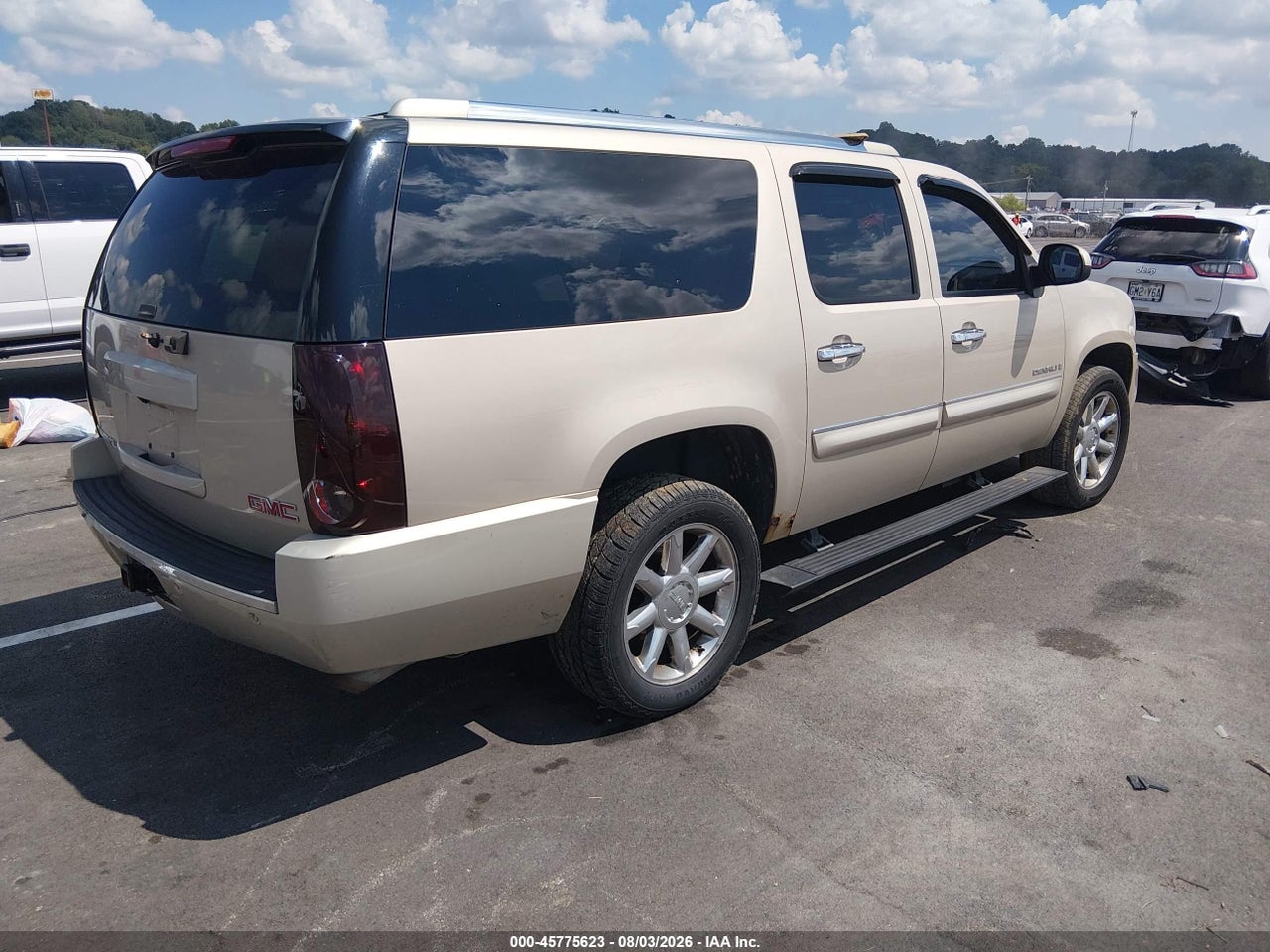 1GKFK66887J****** · 2007 GMC YUKON XL DENALI DENALI · 4/11