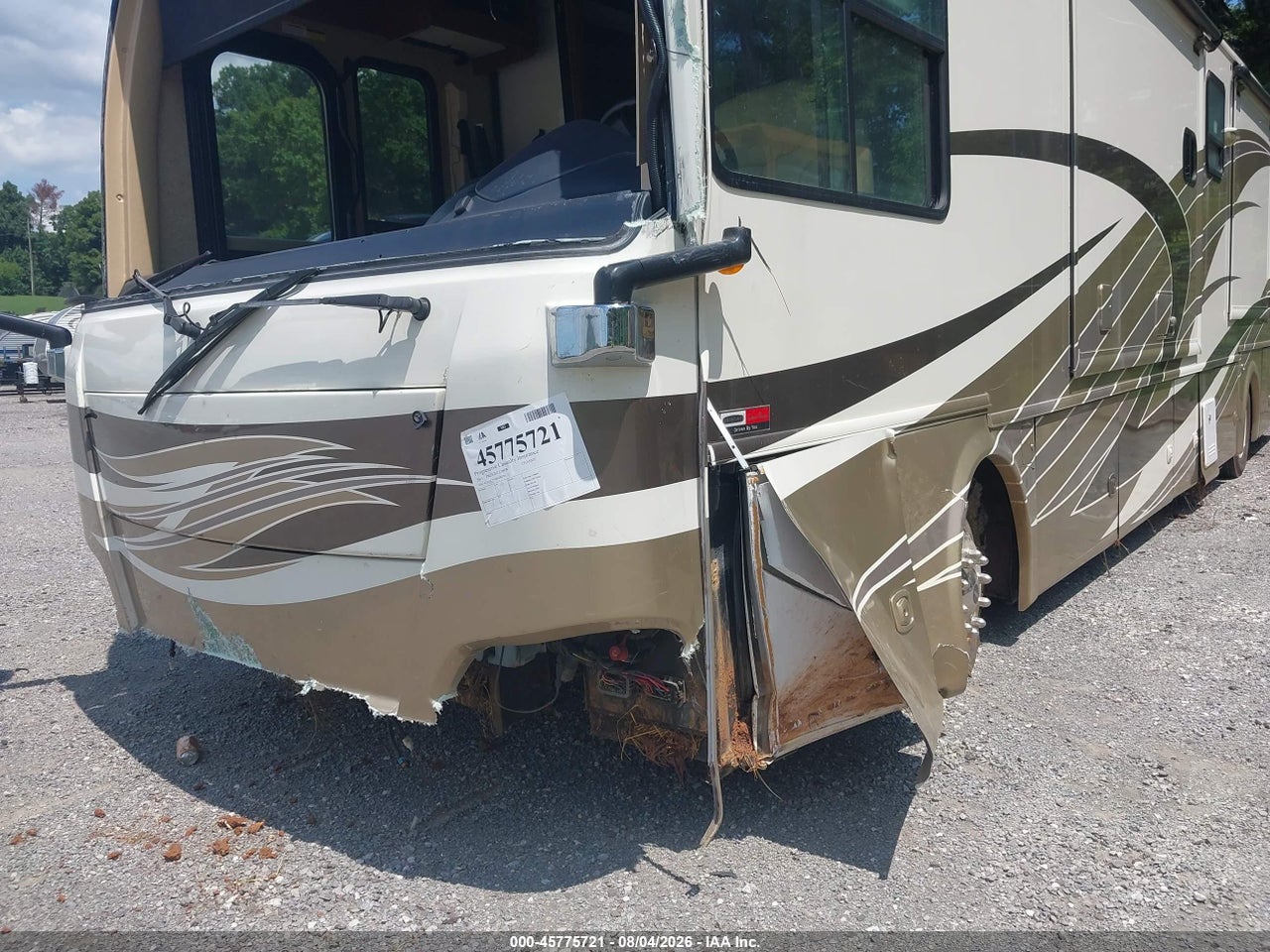 2013 FREIGHTLINER CHASSIS XC · 6/11