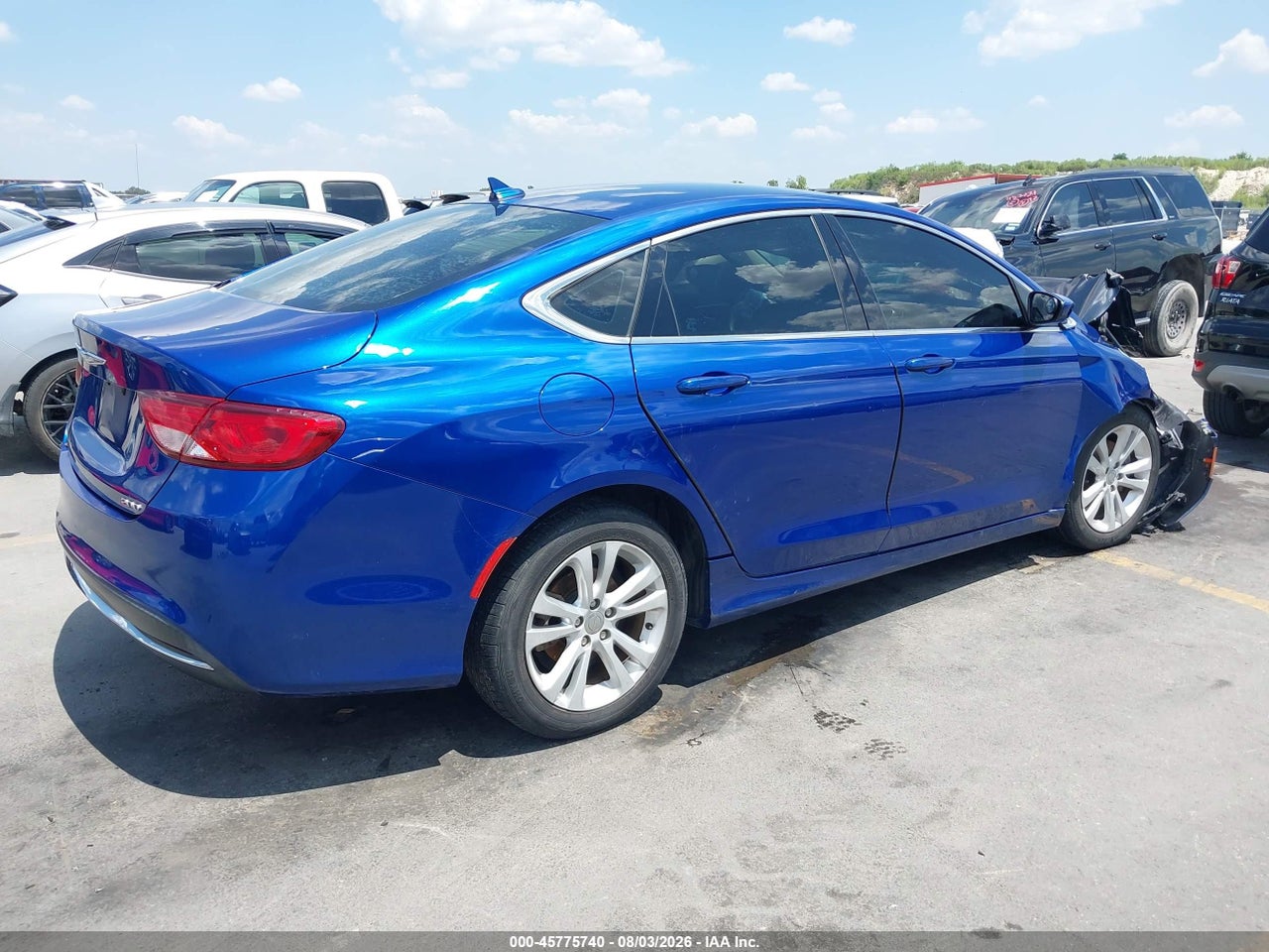 2016 CHRYSLER 200 LIMITED · 4/10