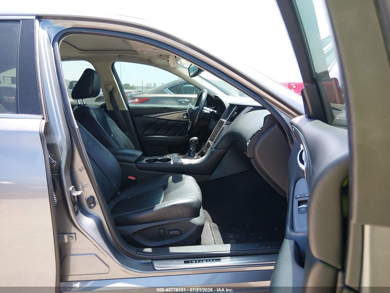 2015 INFINITI Q50 PREMIUM · 5/11
