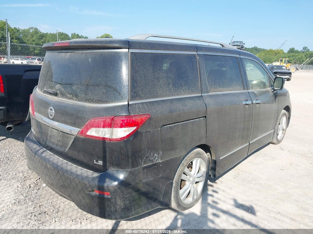 2012 NISSAN QUEST LE · 4/11