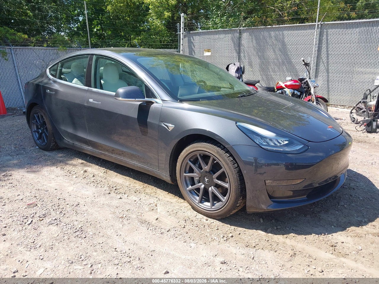 5YJ3E1EB9JF****** · 2018 TESLA MODEL 3 LONG RANGE/PERFORMANCE