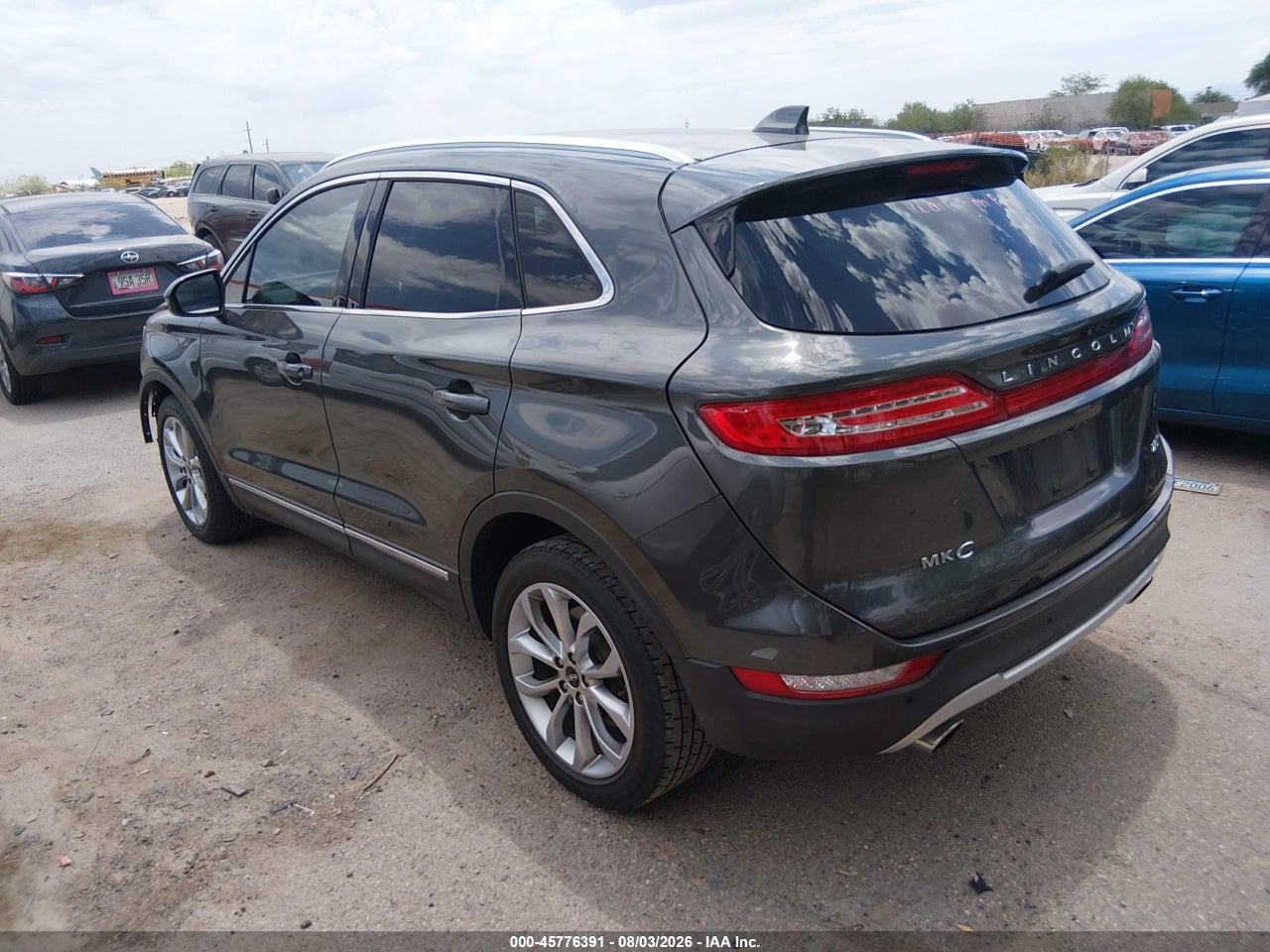 2017 LINCOLN MKC SELECT · 3/11