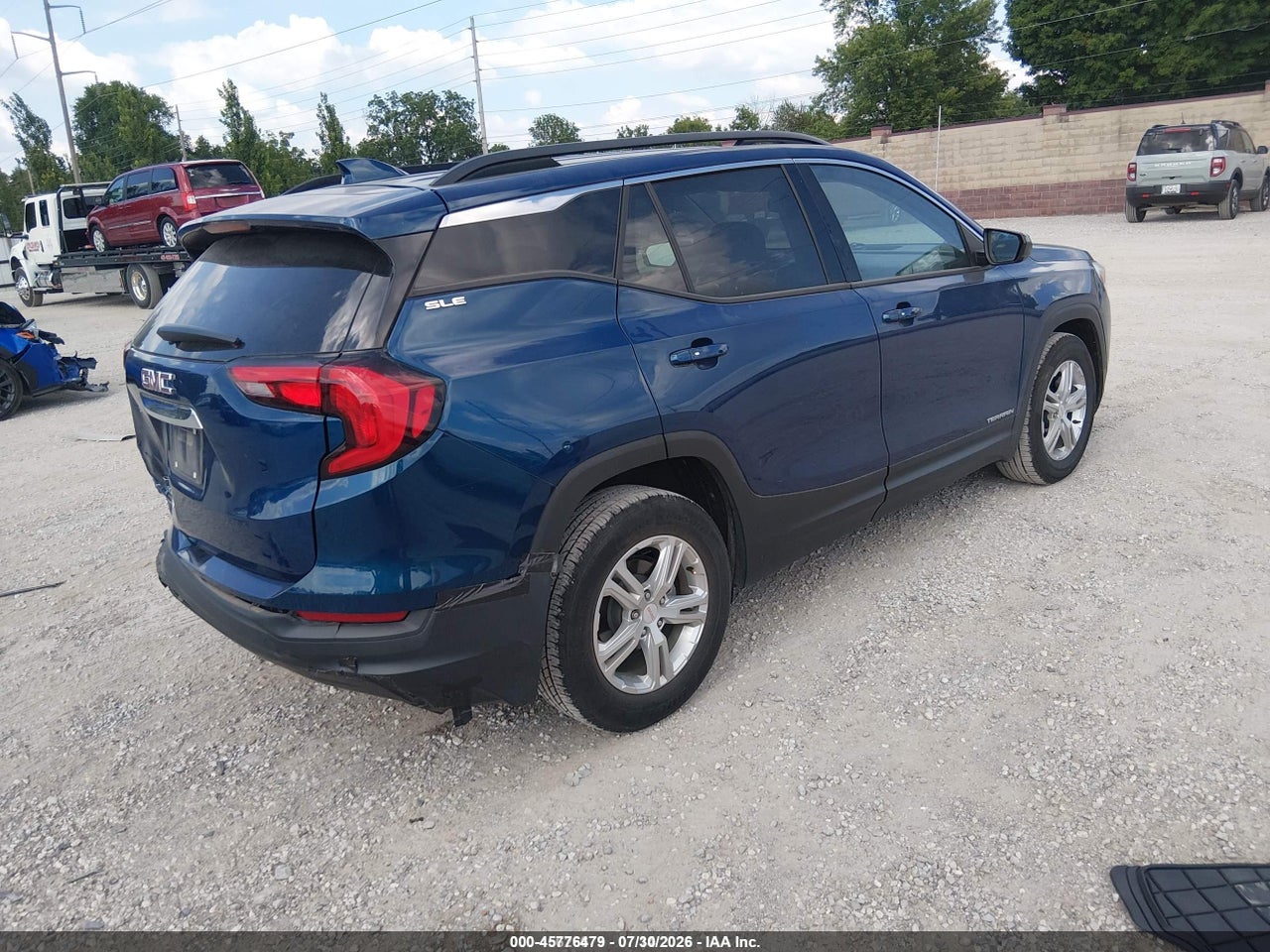 2020 GMC TERRAIN FWD SLE · 4/11