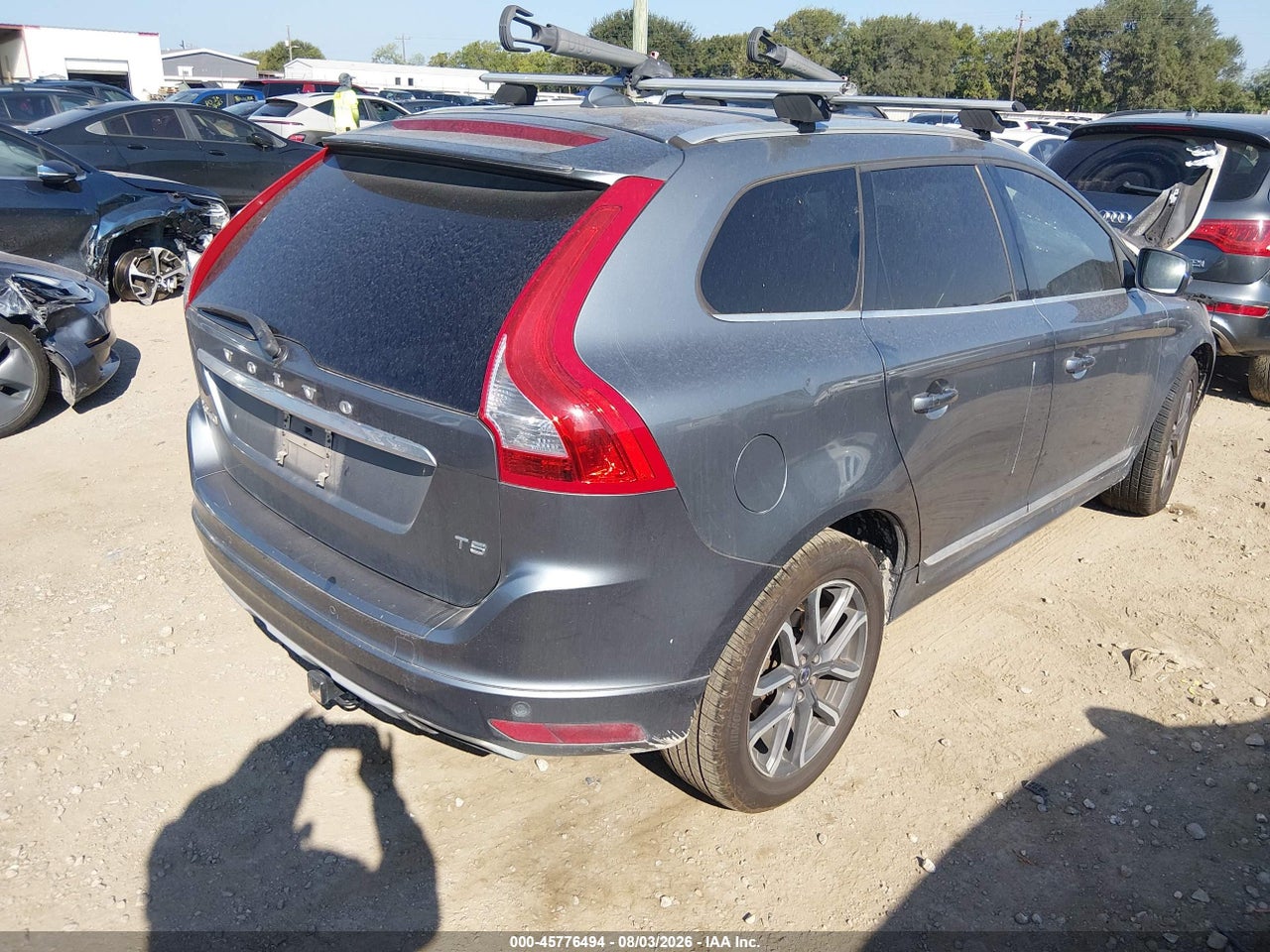 2016 VOLVO XC60 T5 DRIVE-E PREMIER · 4/11