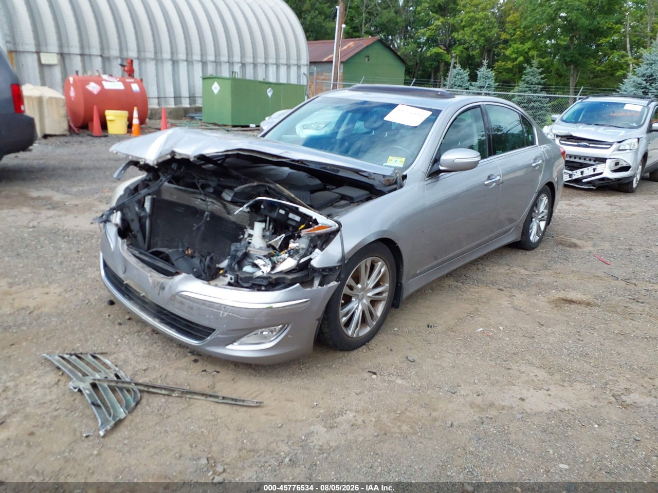 2012 HYUNDAI GENESIS 3.8 · 2/11