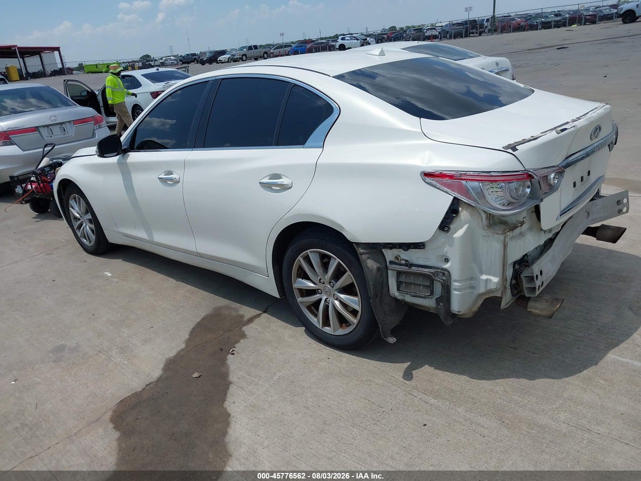 2015 INFINITI Q50 PREMIUM · 3/11