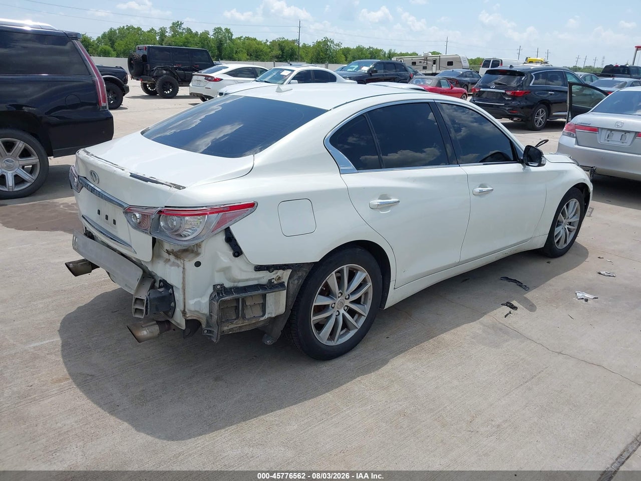 2015 INFINITI Q50 PREMIUM · 4/11