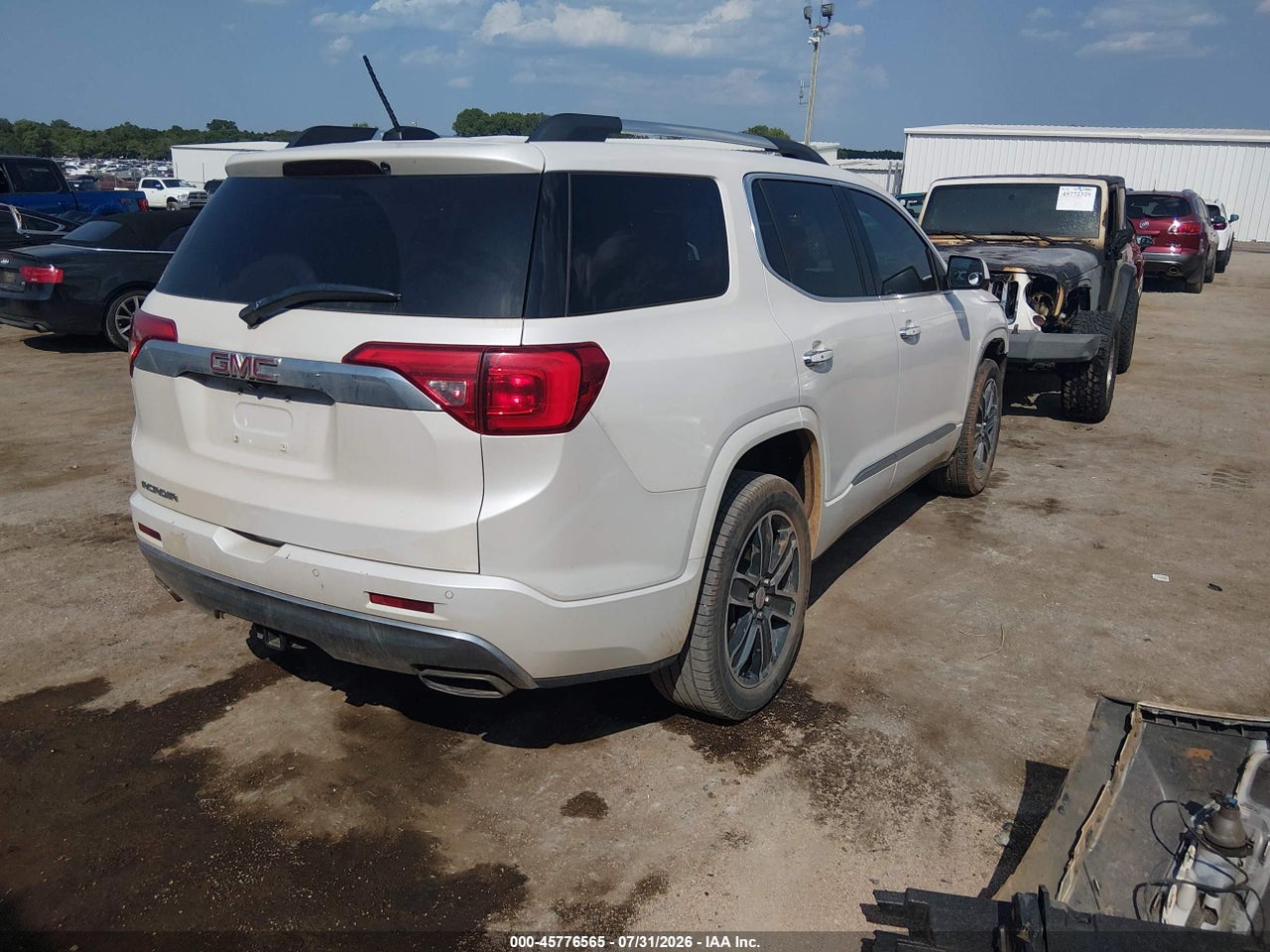 2017 GMC ACADIA DENALI · 4/11