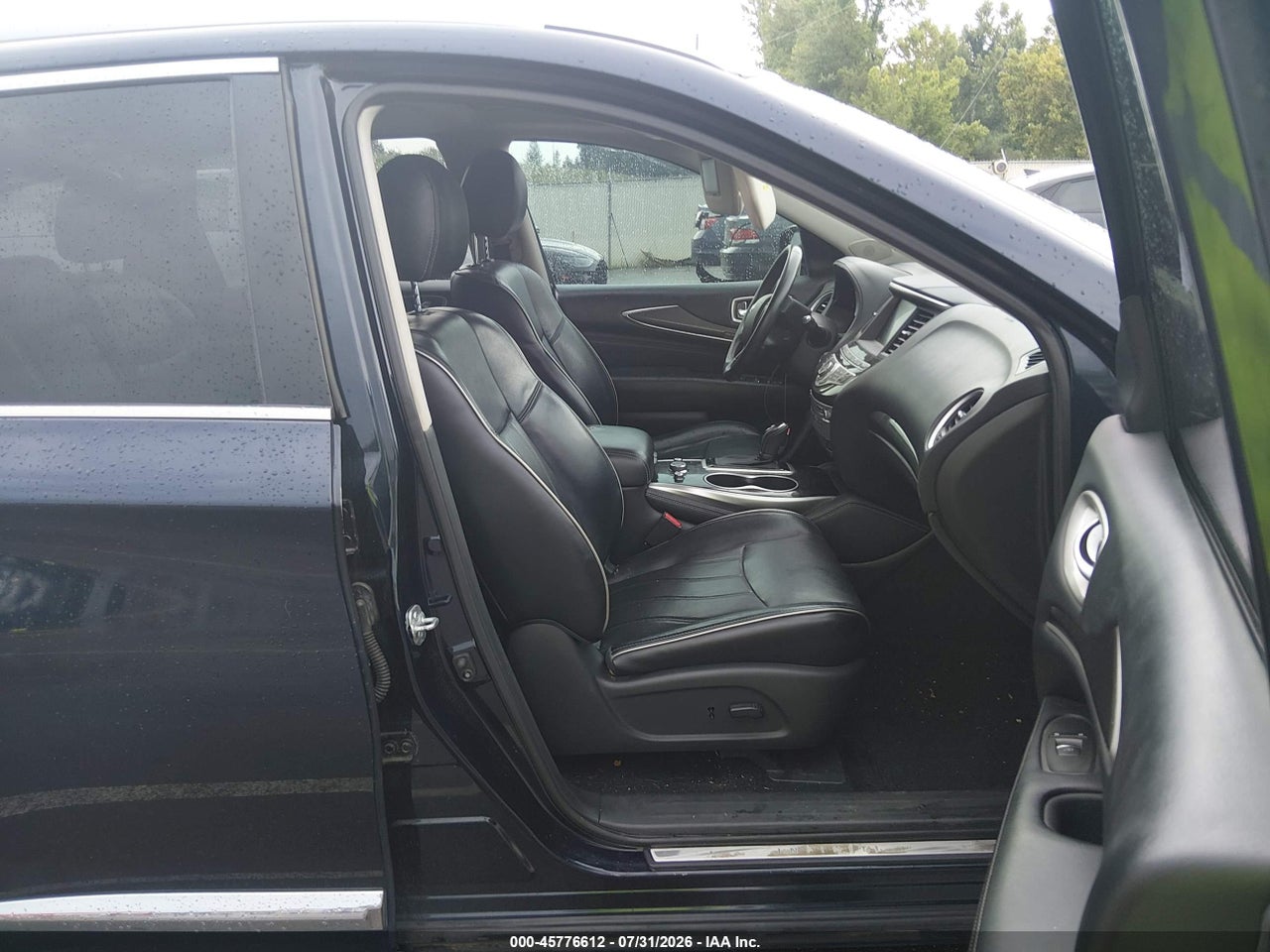 2017 INFINITI QX60 · 5/11