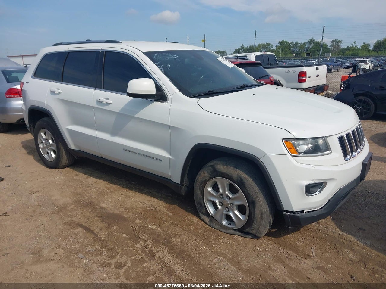 1C4RJFAG3FC****** · 2015 JEEP GRAND CHEROKEE LAREDO