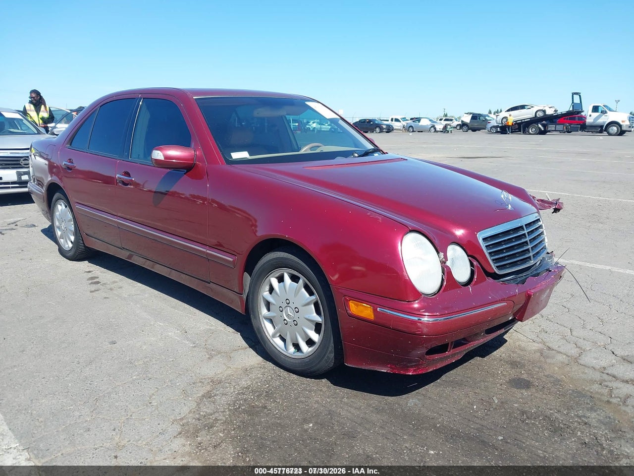 2001 MERCEDES-BENZ E 320
