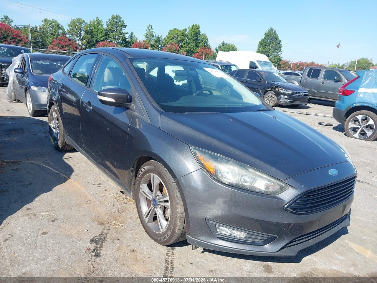 1FADP3FE9HL****** · 2017 FORD FOCUS SE