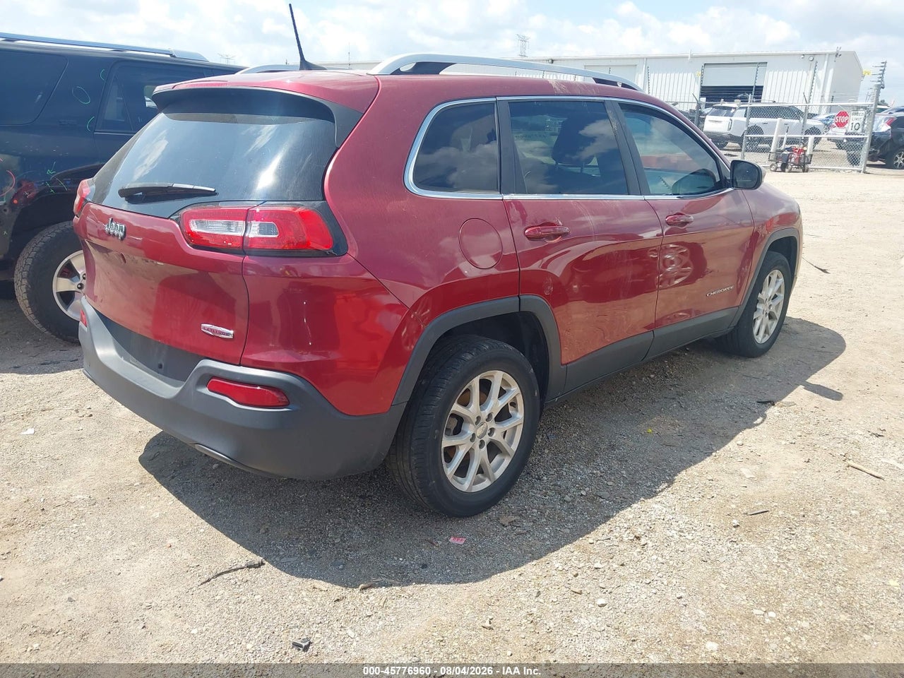 2017 JEEP CHEROKEE LATITUDE · 4/11
