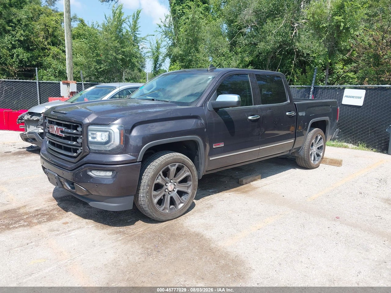 3GTU2NEC0GG****** · 2016 GMC SIERRA 1500 SLT · 2/11