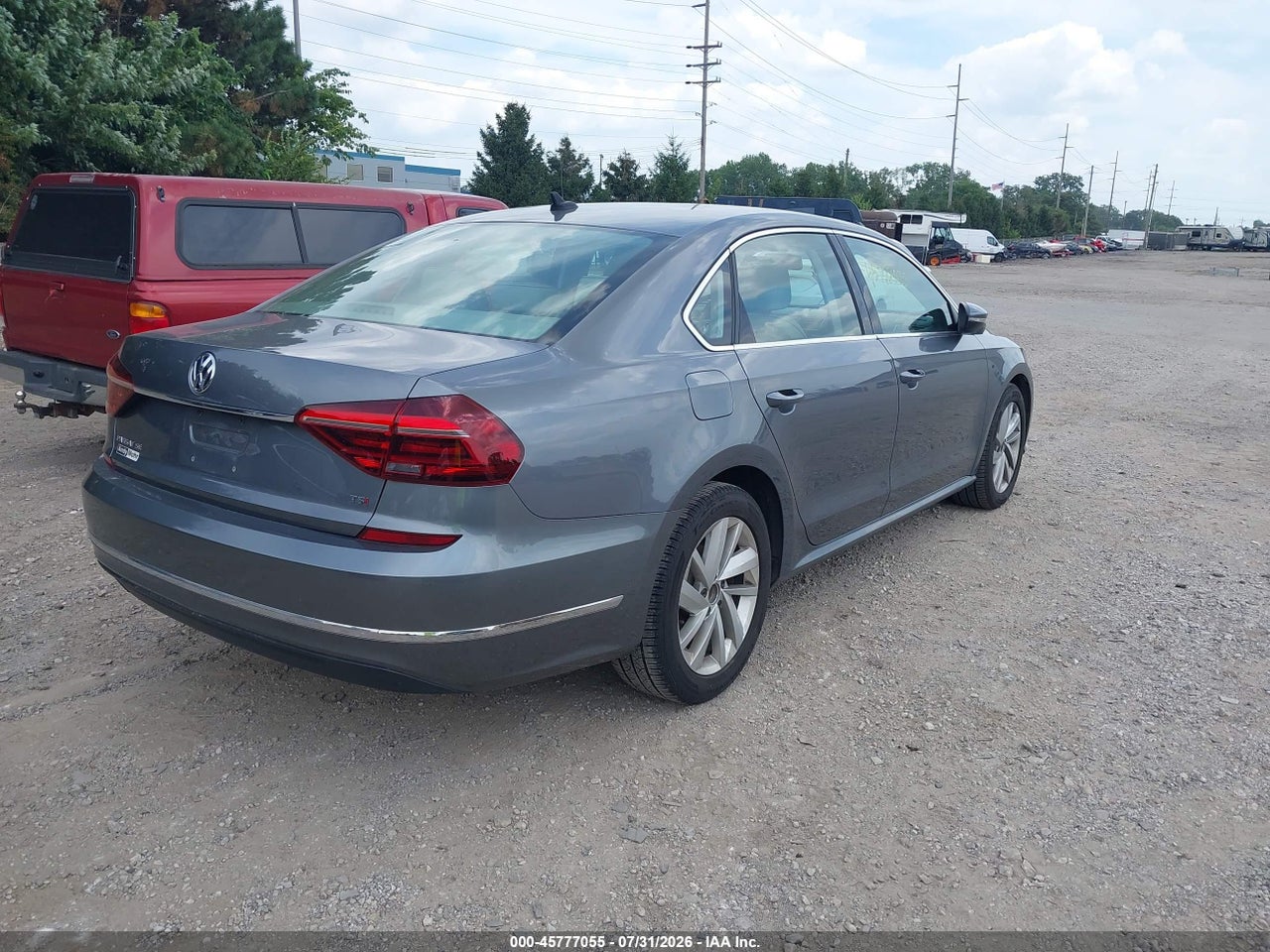 2018 VOLKSWAGEN PASSAT 2.0T SE · 4/11