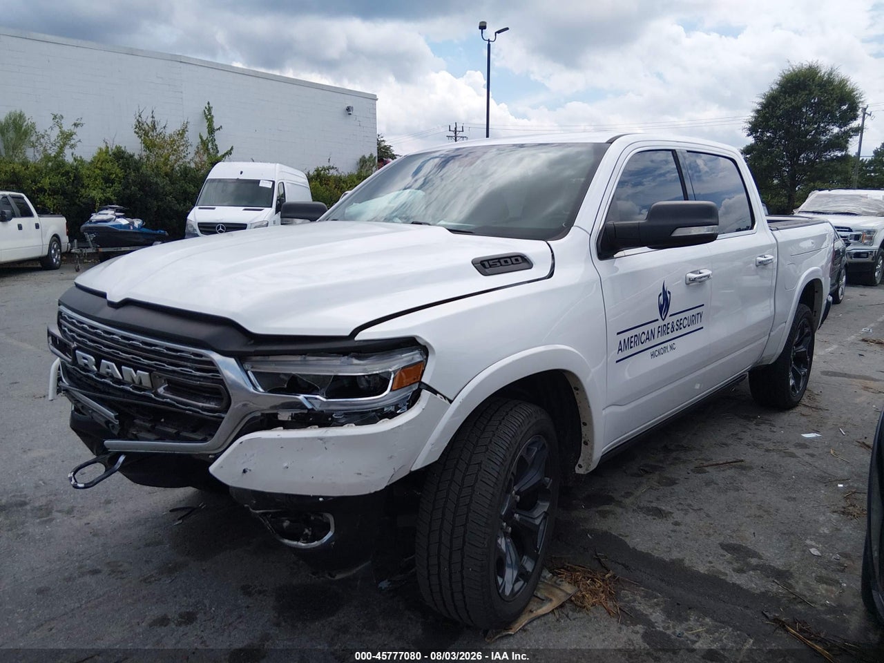 2020 RAM 1500 LIMITED  4X4 5'7 BOX · 2/11