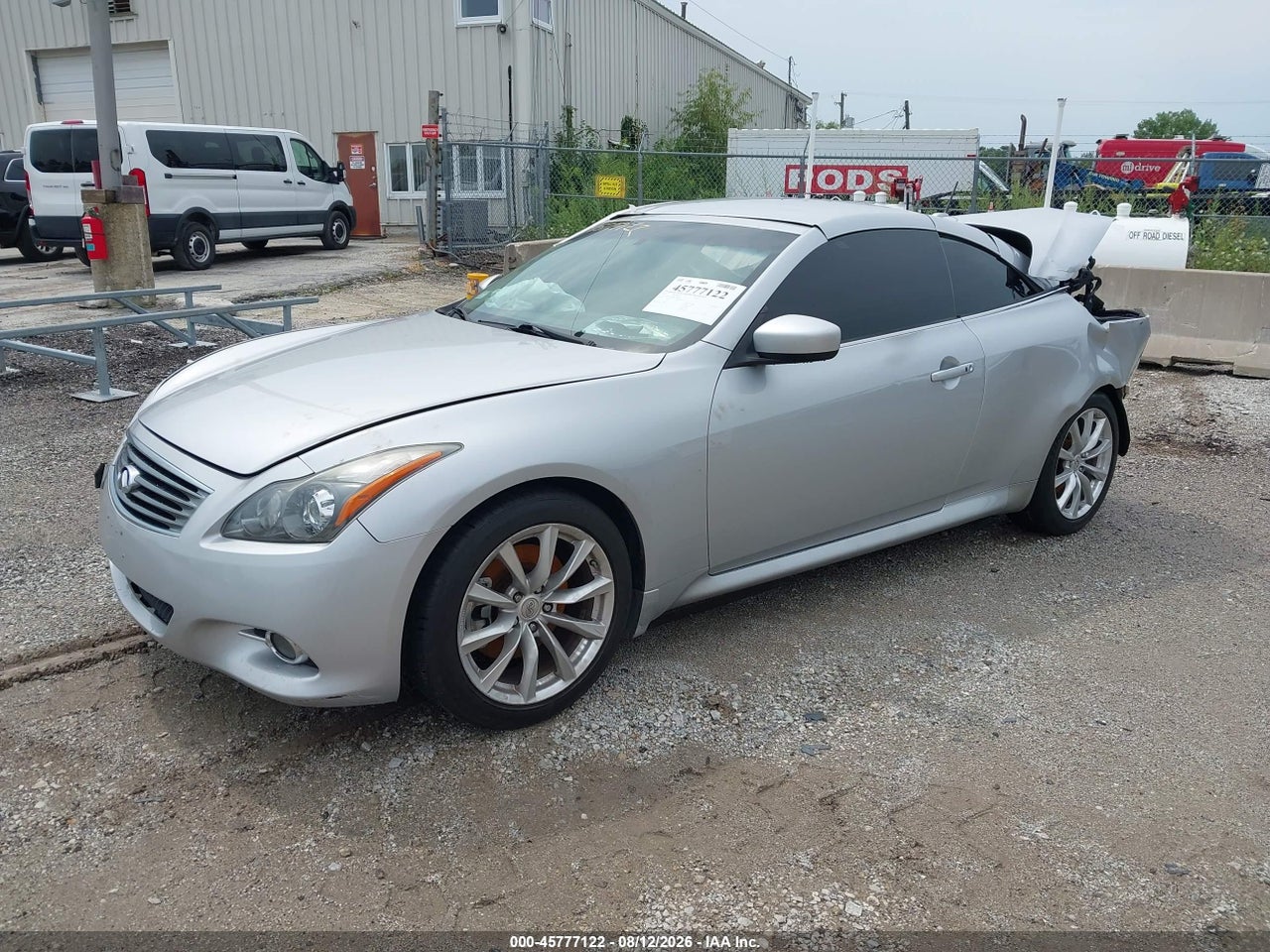 2013 INFINITI G37 · 2/11