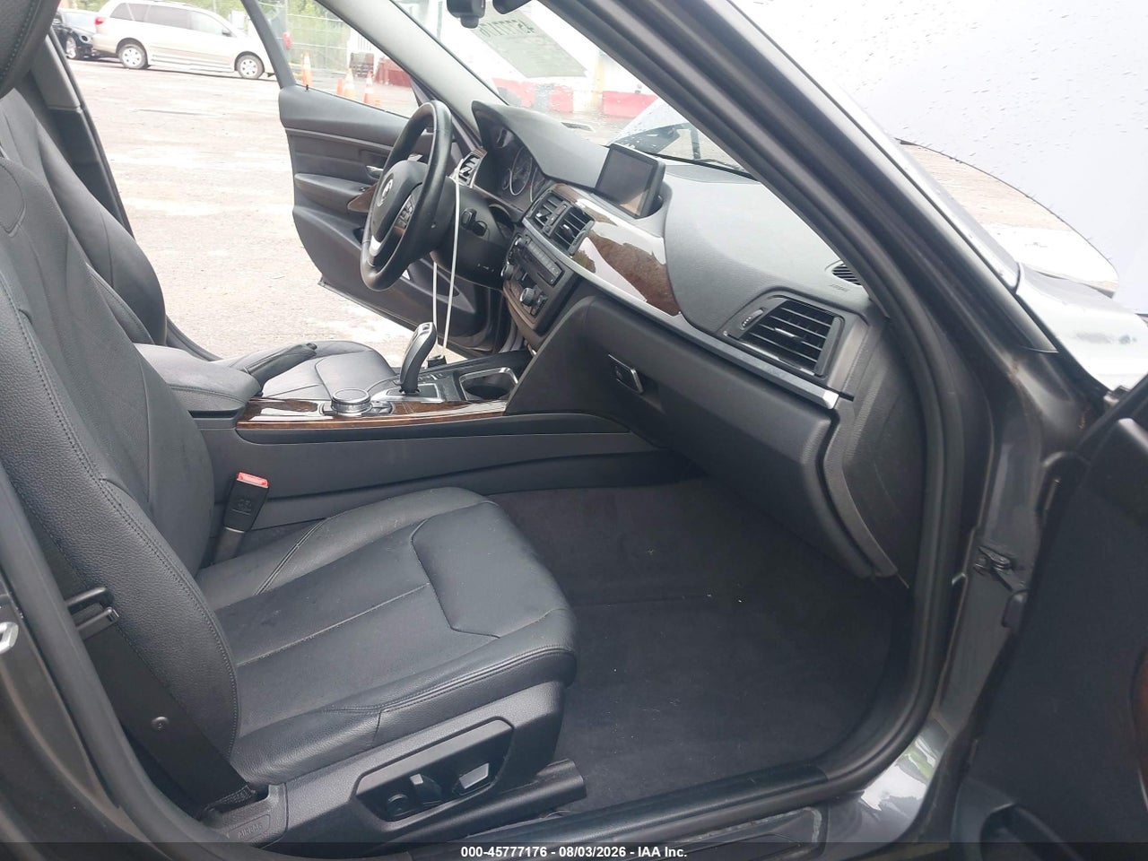 2015 BMW 328I XDRIVE · 5/11