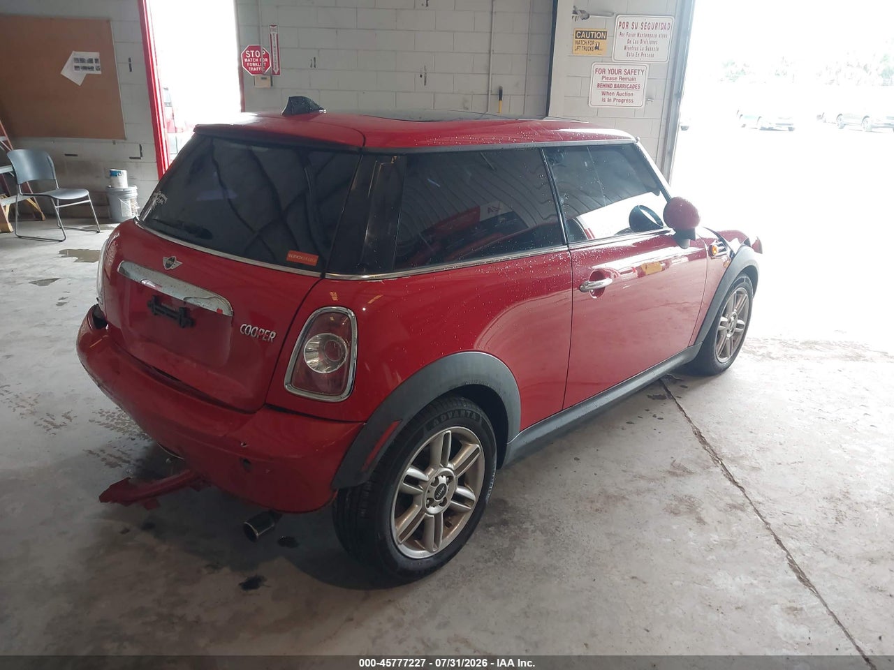 2011 MINI COOPER   · 4/11