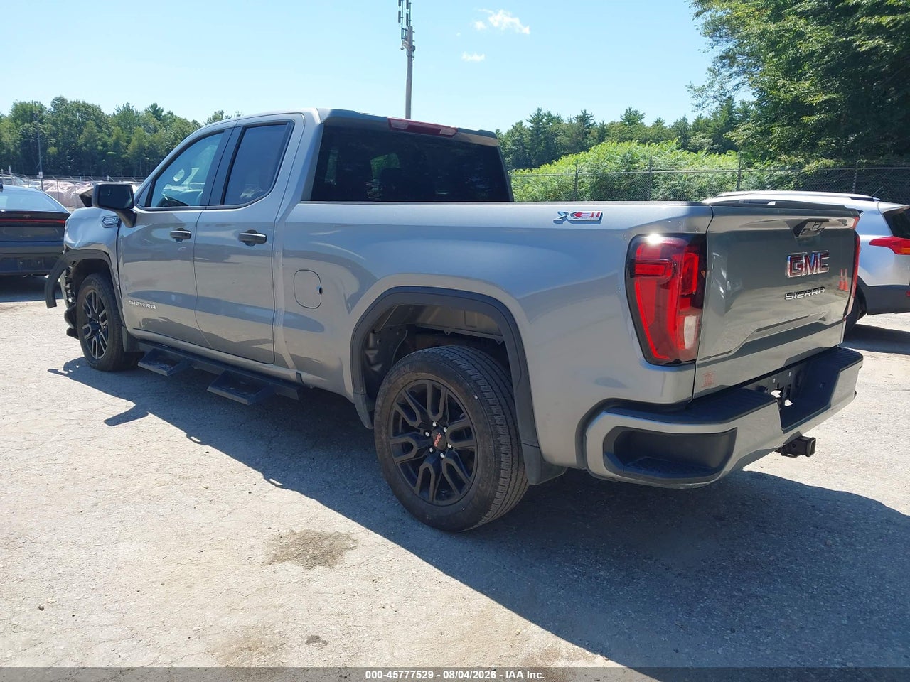 2023 GMC SIERRA 1500 4WD  STANDARD BOX PRO · 3/11
