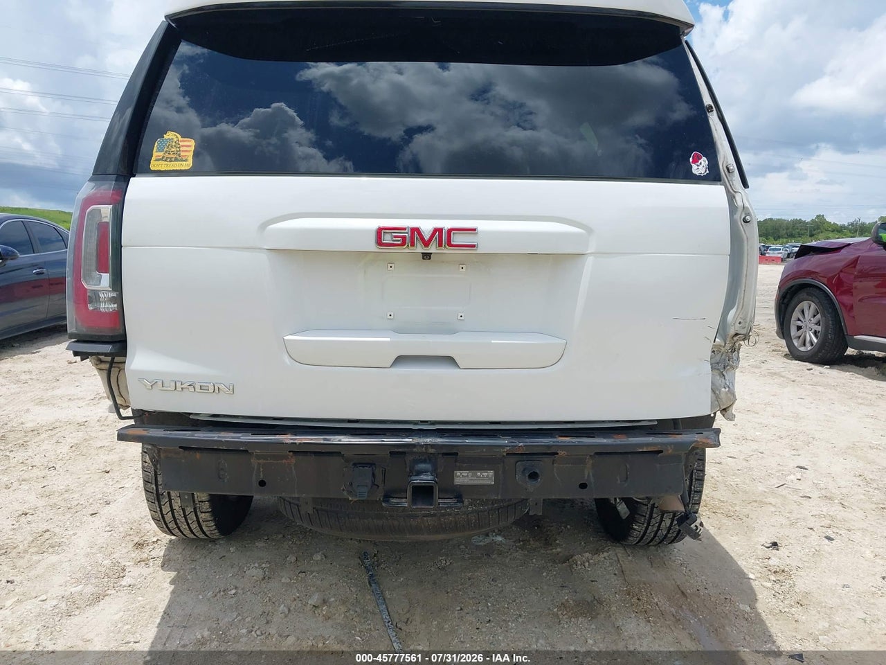 2019 GMC YUKON SLT · 6/11