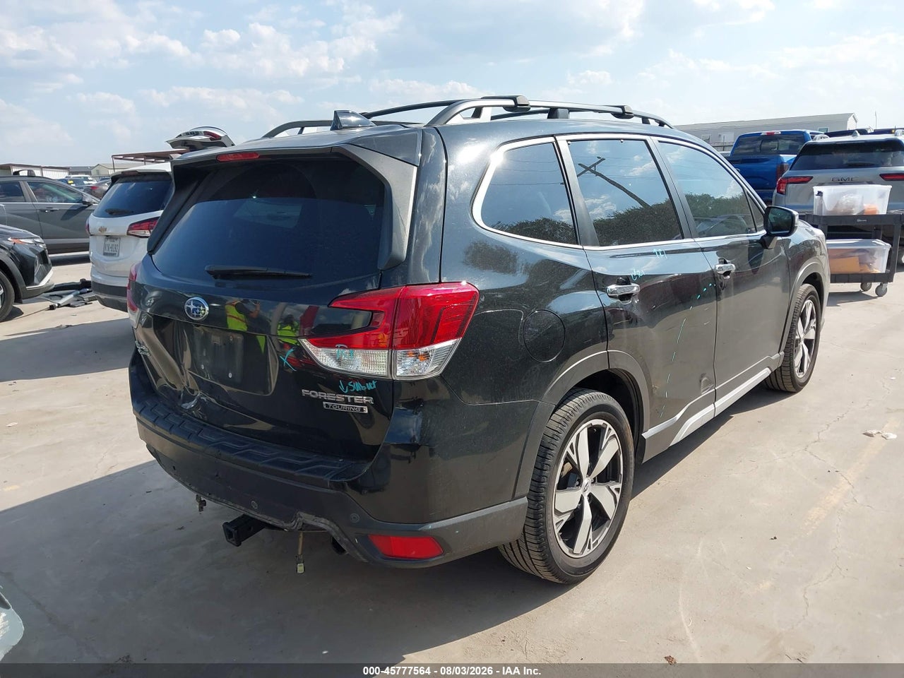 2019 SUBARU FORESTER TOURING · 6/11
