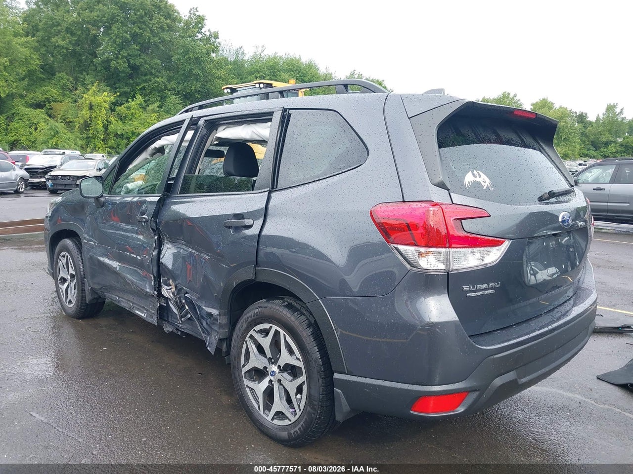 2022 SUBARU FORESTER PREMIUM · 3/11