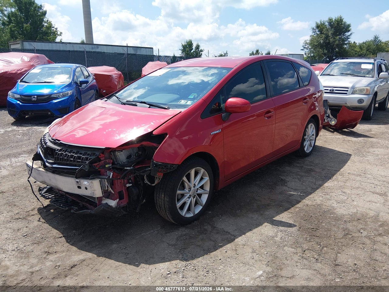 2013 TOYOTA PRIUS V FIVE · 2/11