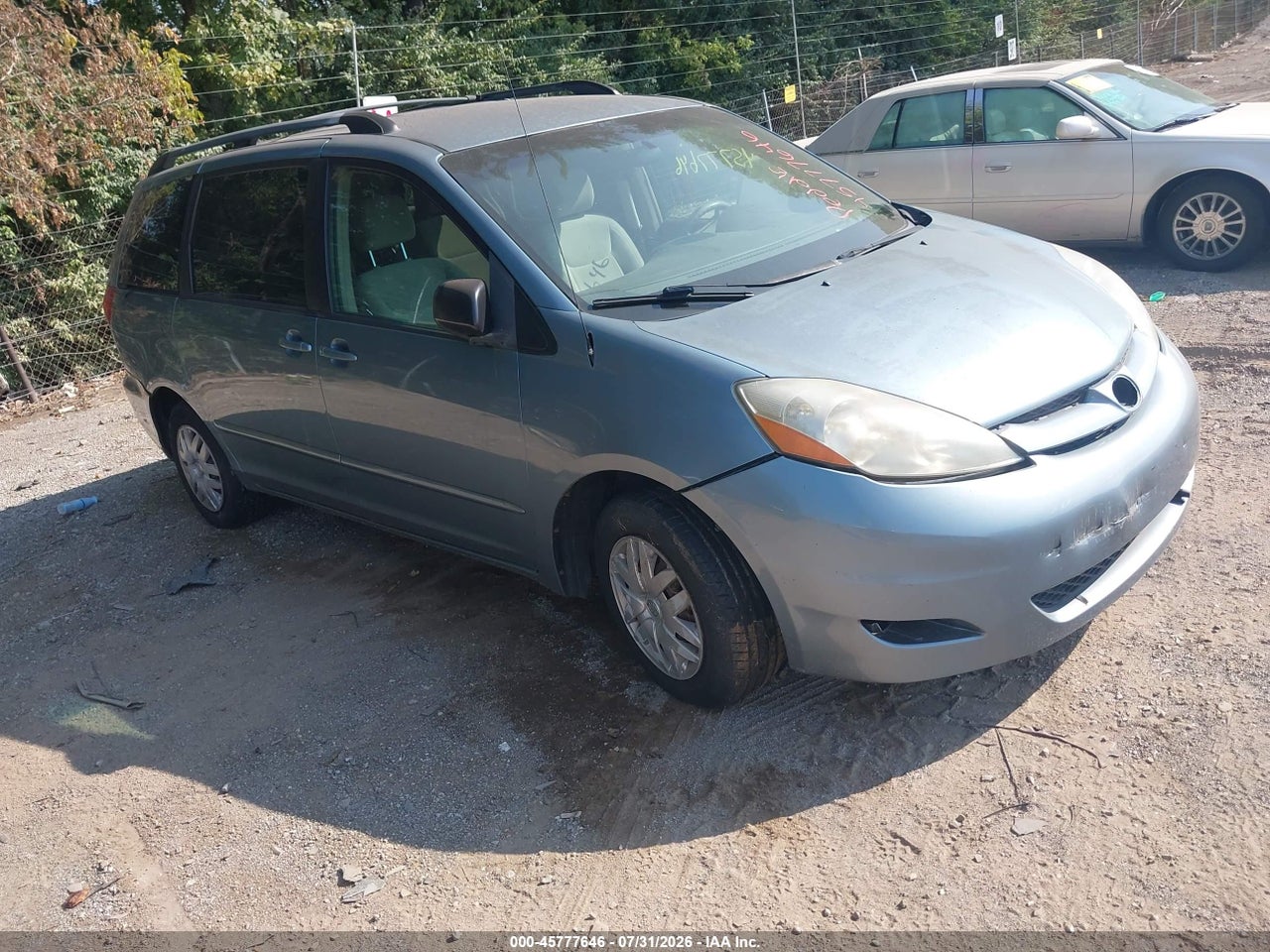 5TDZK23C88S****** · 2008 TOYOTA SIENNA LE