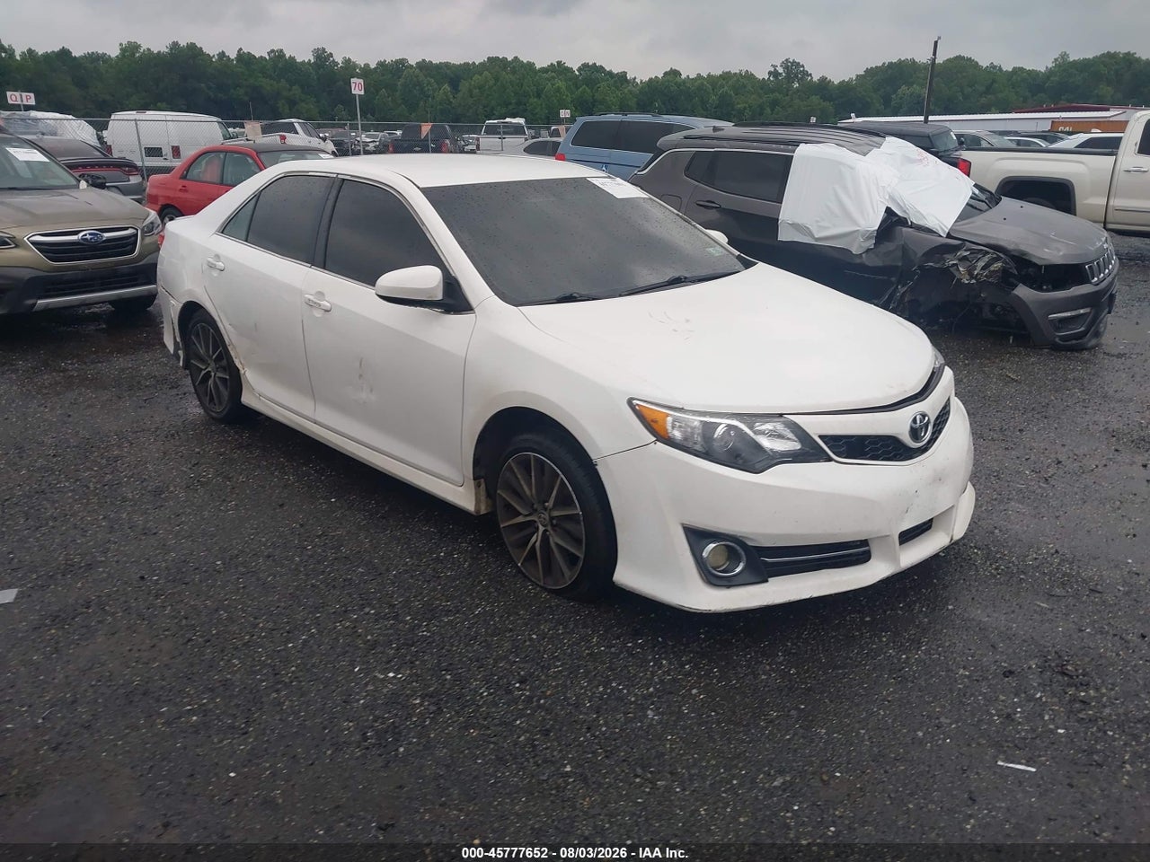4T1BF1FK6EU****** · 2014 TOYOTA CAMRY SE