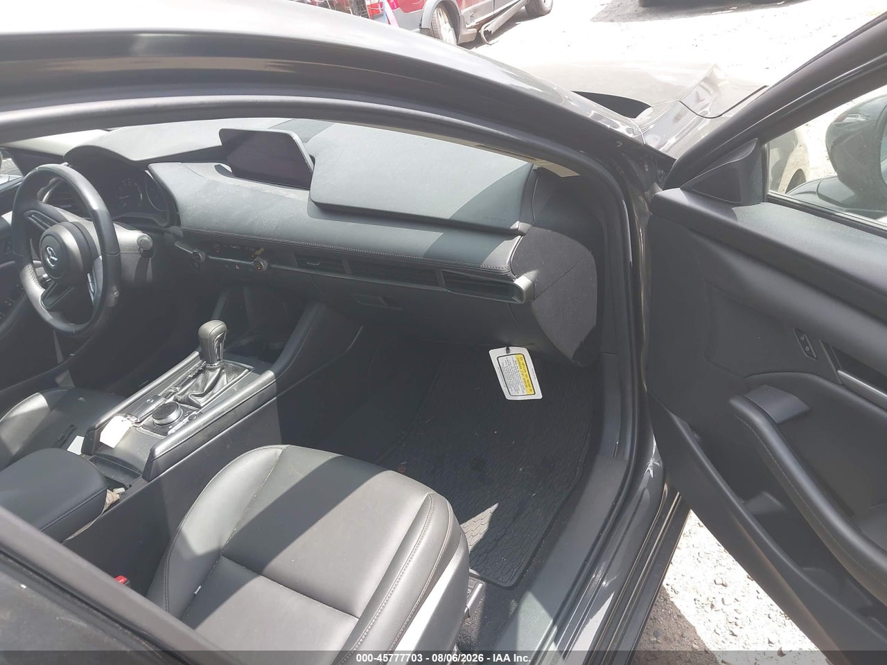 2022 MAZDA MAZDA3 SELECT · 5/11