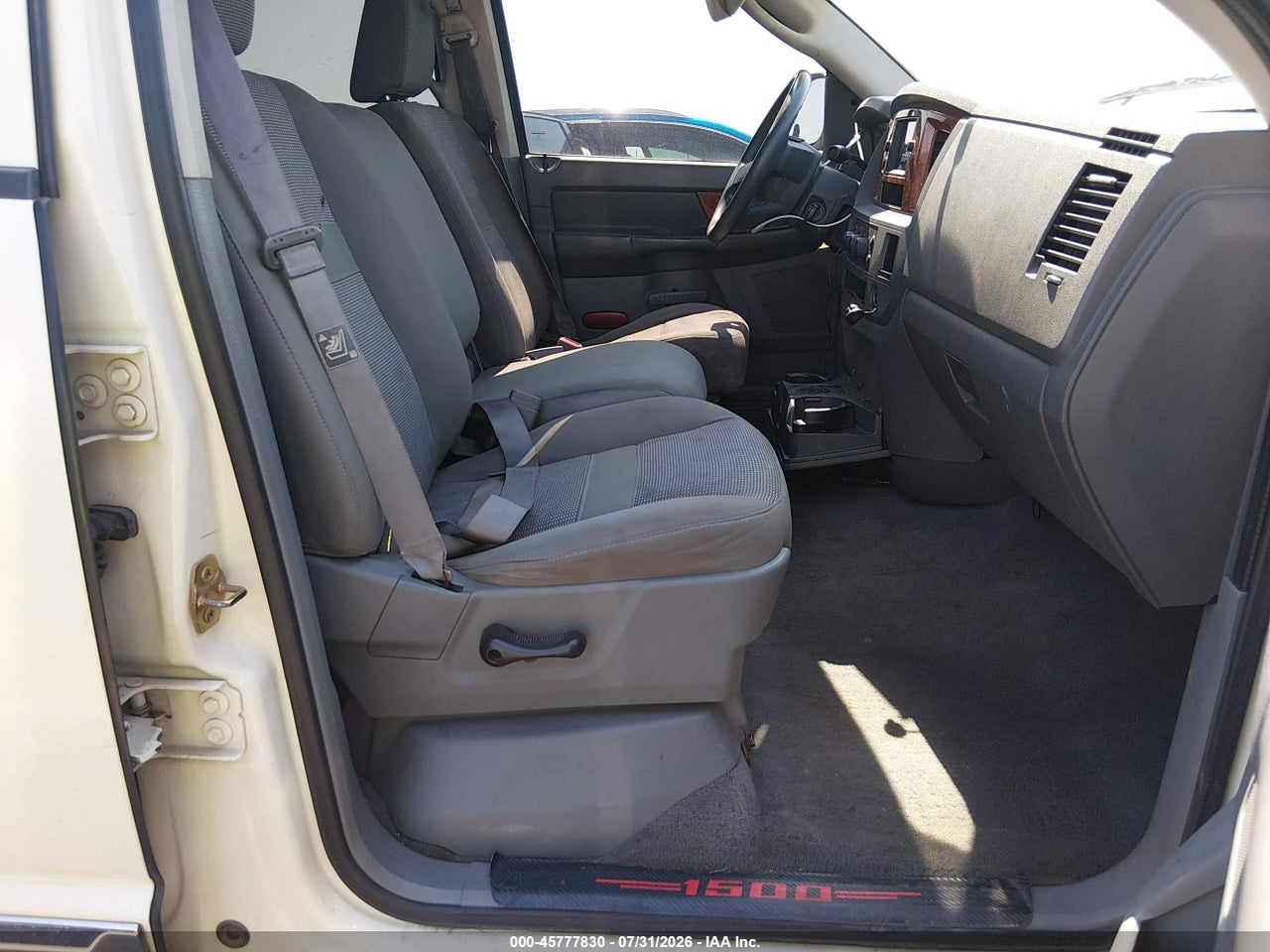 2006 DODGE RAM 1500 SLT · 5/7