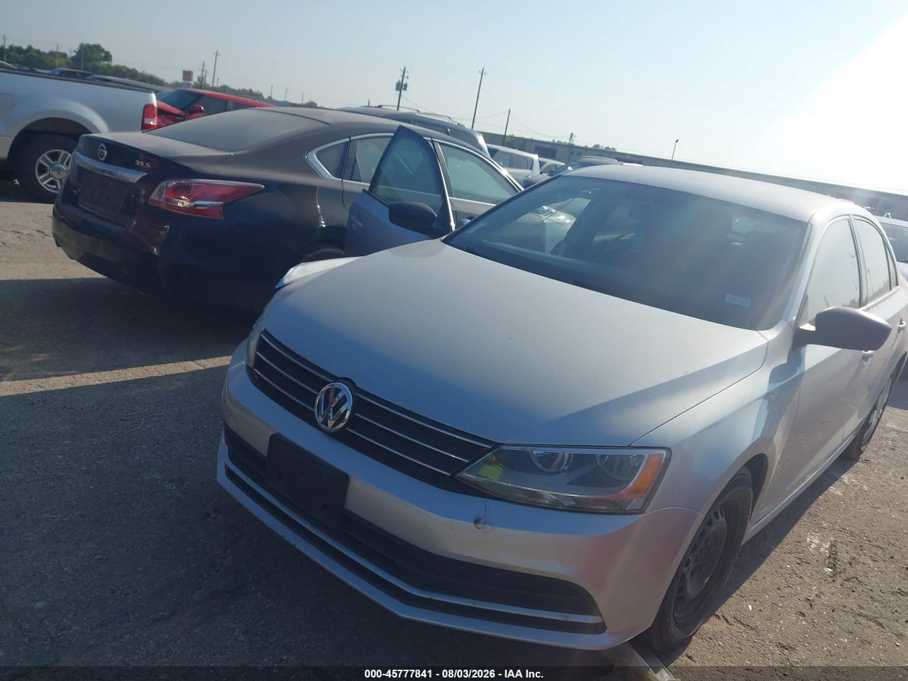 3VW2K7AJ9FM****** · 2015 VOLKSWAGEN JETTA 2.0L S · 2/11