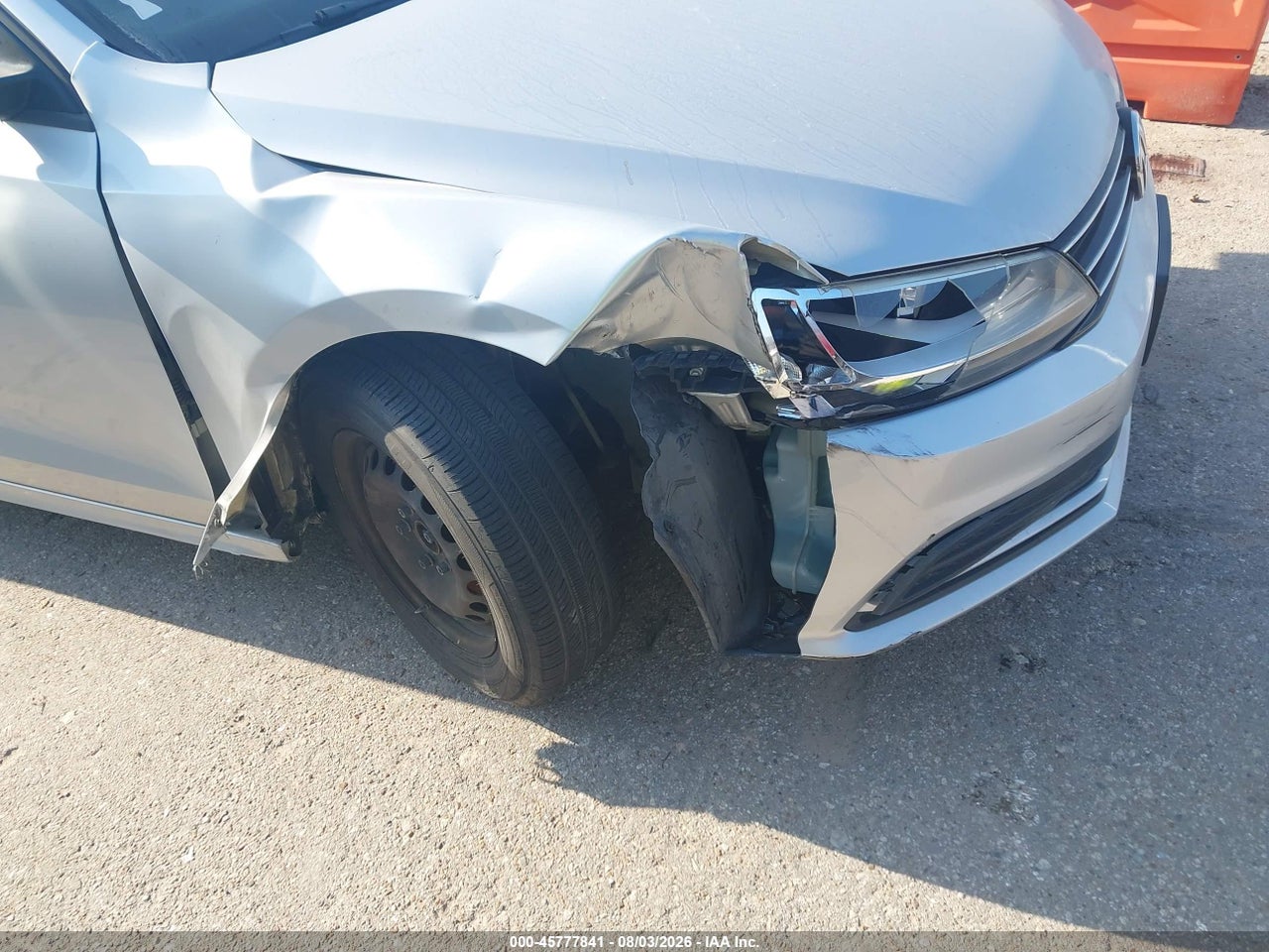 3VW2K7AJ9FM****** · 2015 VOLKSWAGEN JETTA 2.0L S · 6/11