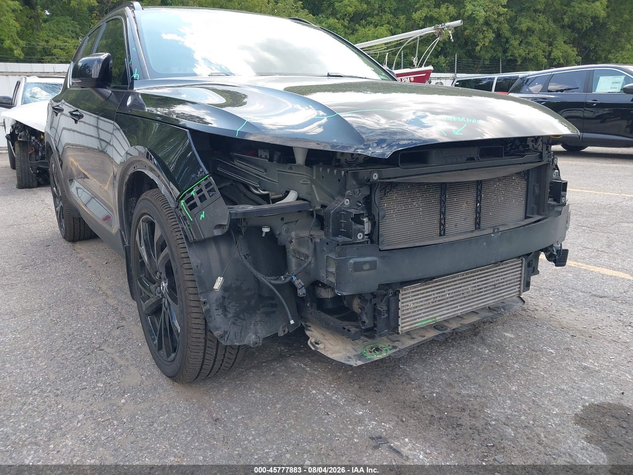 2022 VOLVO XC40 T5 R-DESIGN · 6/11