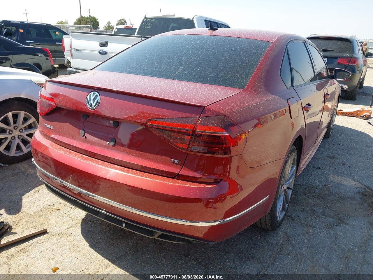 2018 VOLKSWAGEN PASSAT 2.0T R-LINE/2.0T S · 4/11
