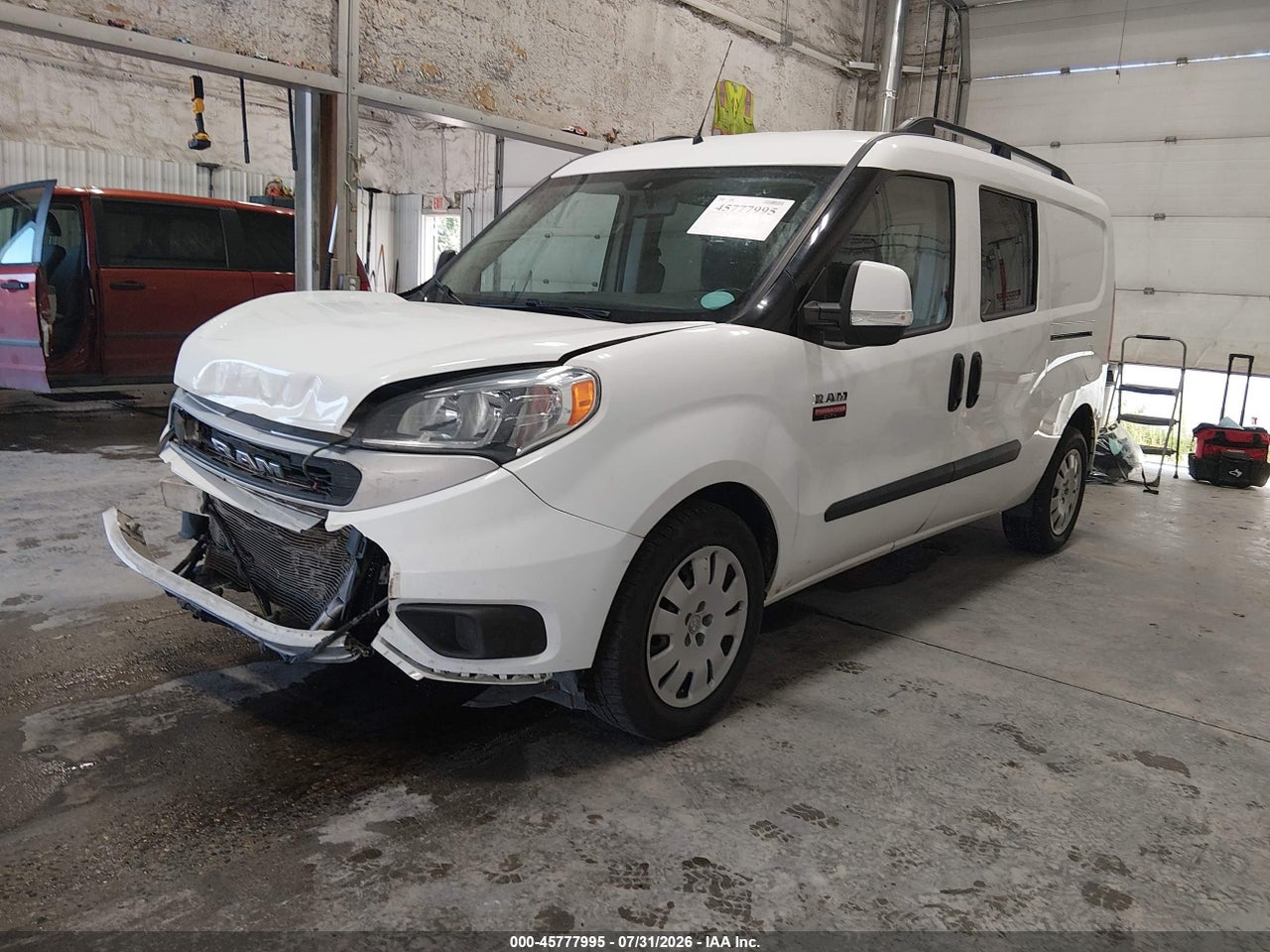 2019 RAM PROMASTER CITY SLT · 2/11