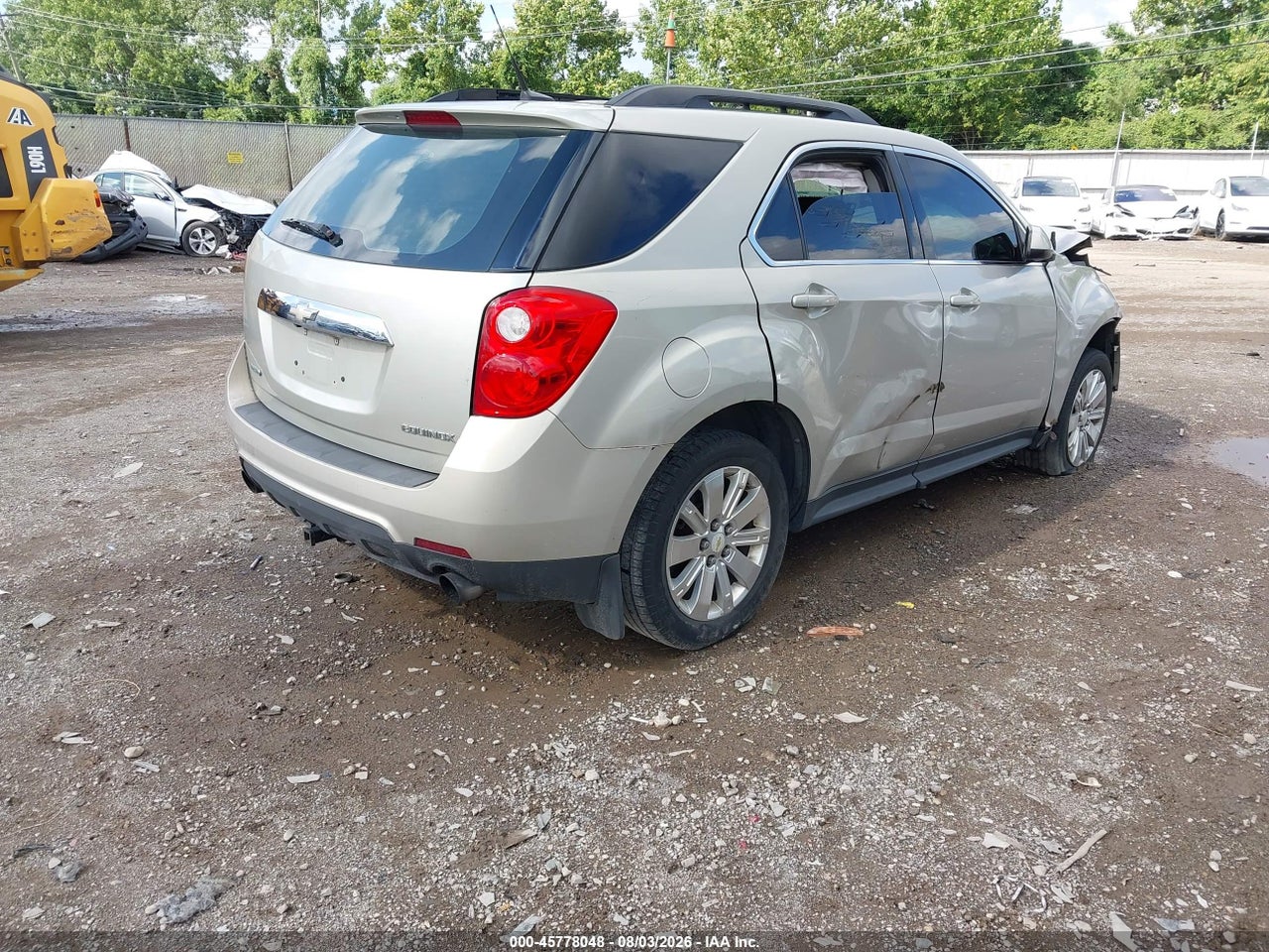 2011 CHEVROLET EQUINOX LT W/2LT · 4/10