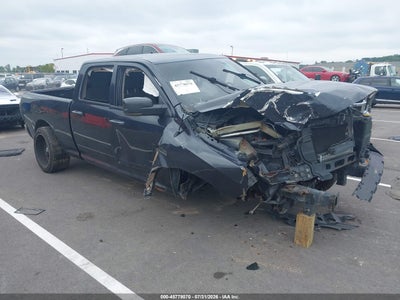 1C6RR7TT0JS****** · 2018 RAM 1500 BIG HORN  4X4 6'4 BOX