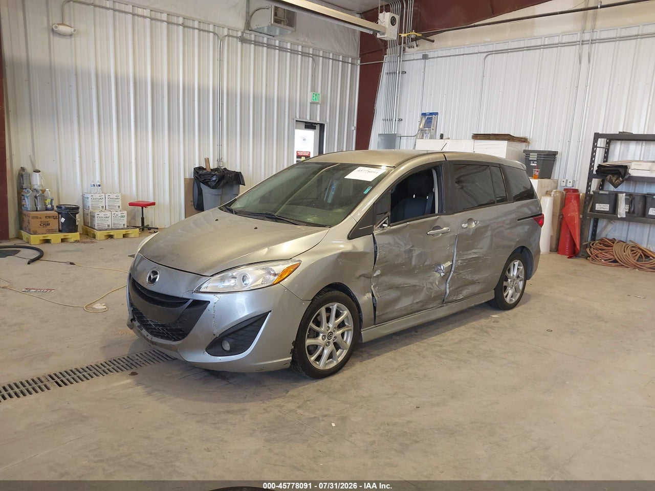 2013 MAZDA MAZDA5 TOURING · 2/3