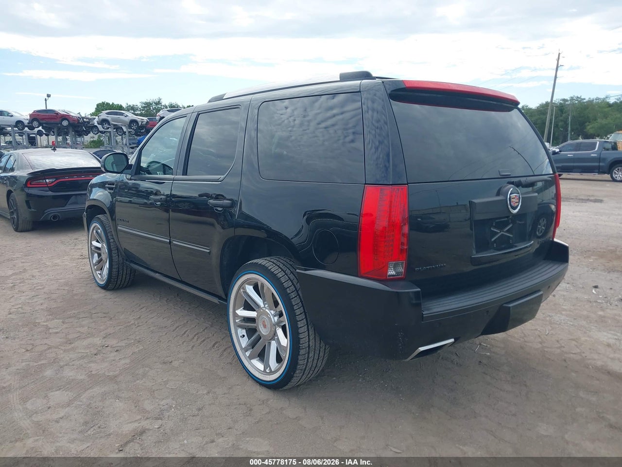 2013 CADILLAC ESCALADE PLATINUM EDITION · 3/11